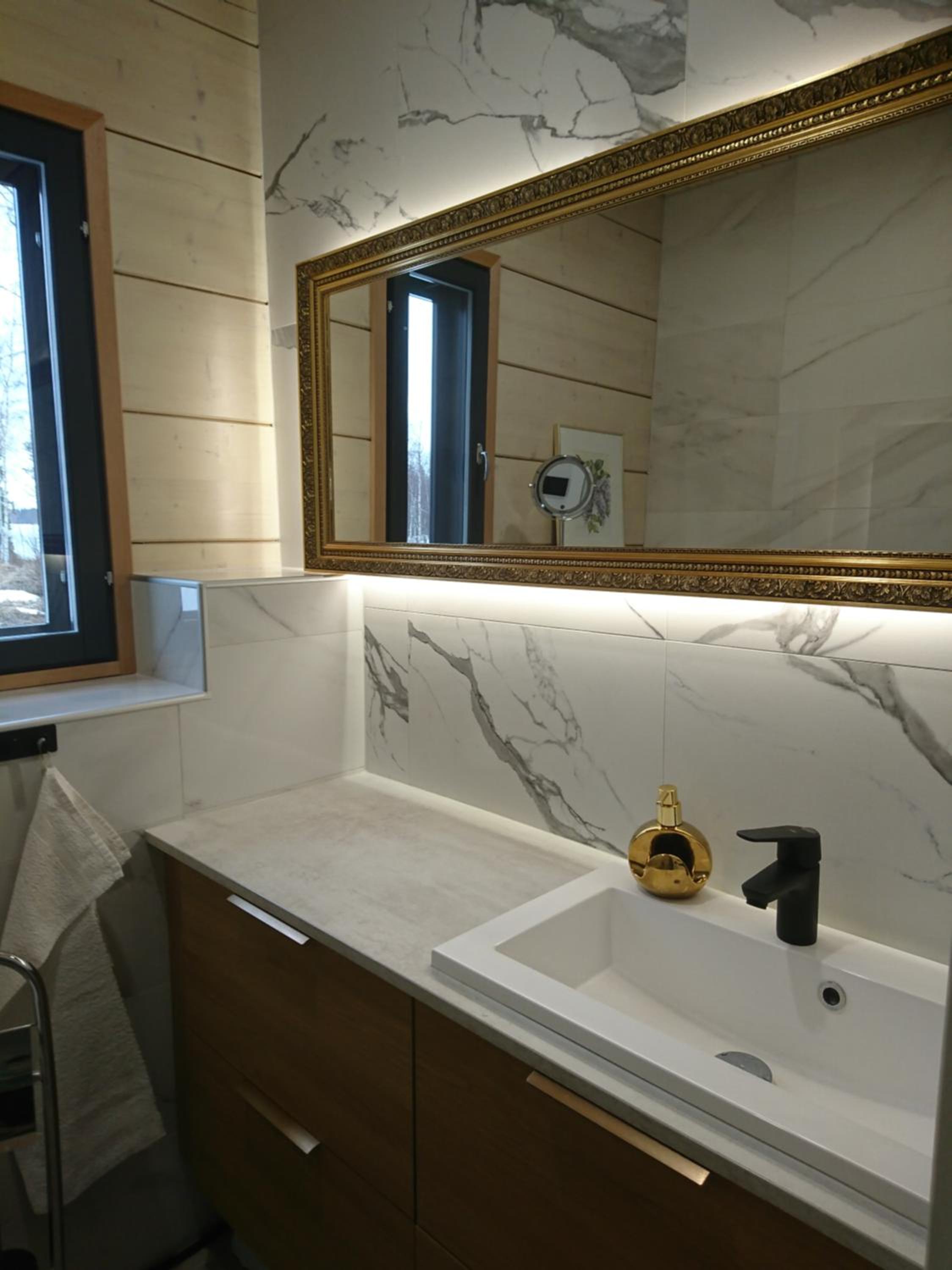 Villa Riverbank