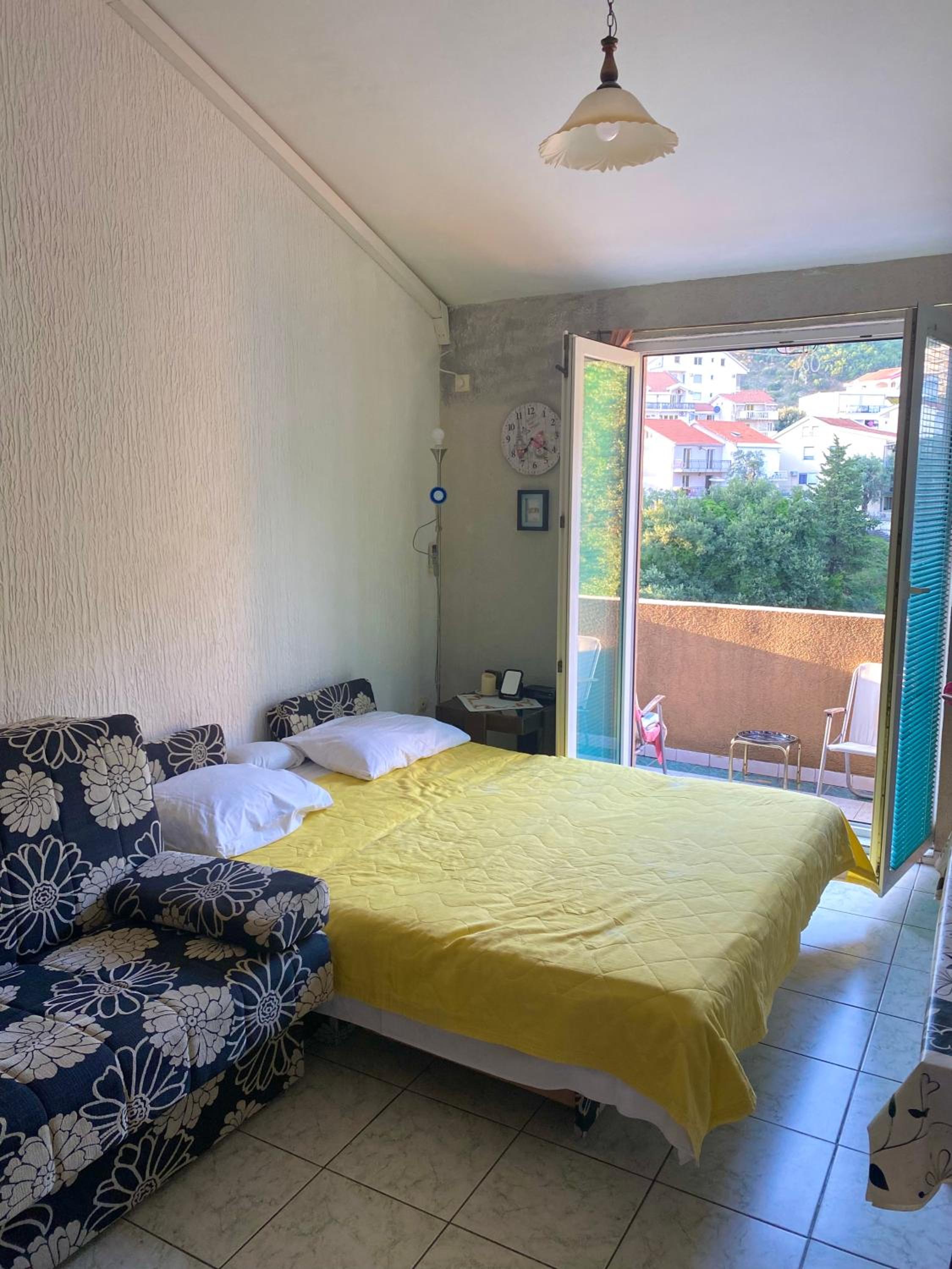 Studio Apartman Rafailovici view 4
