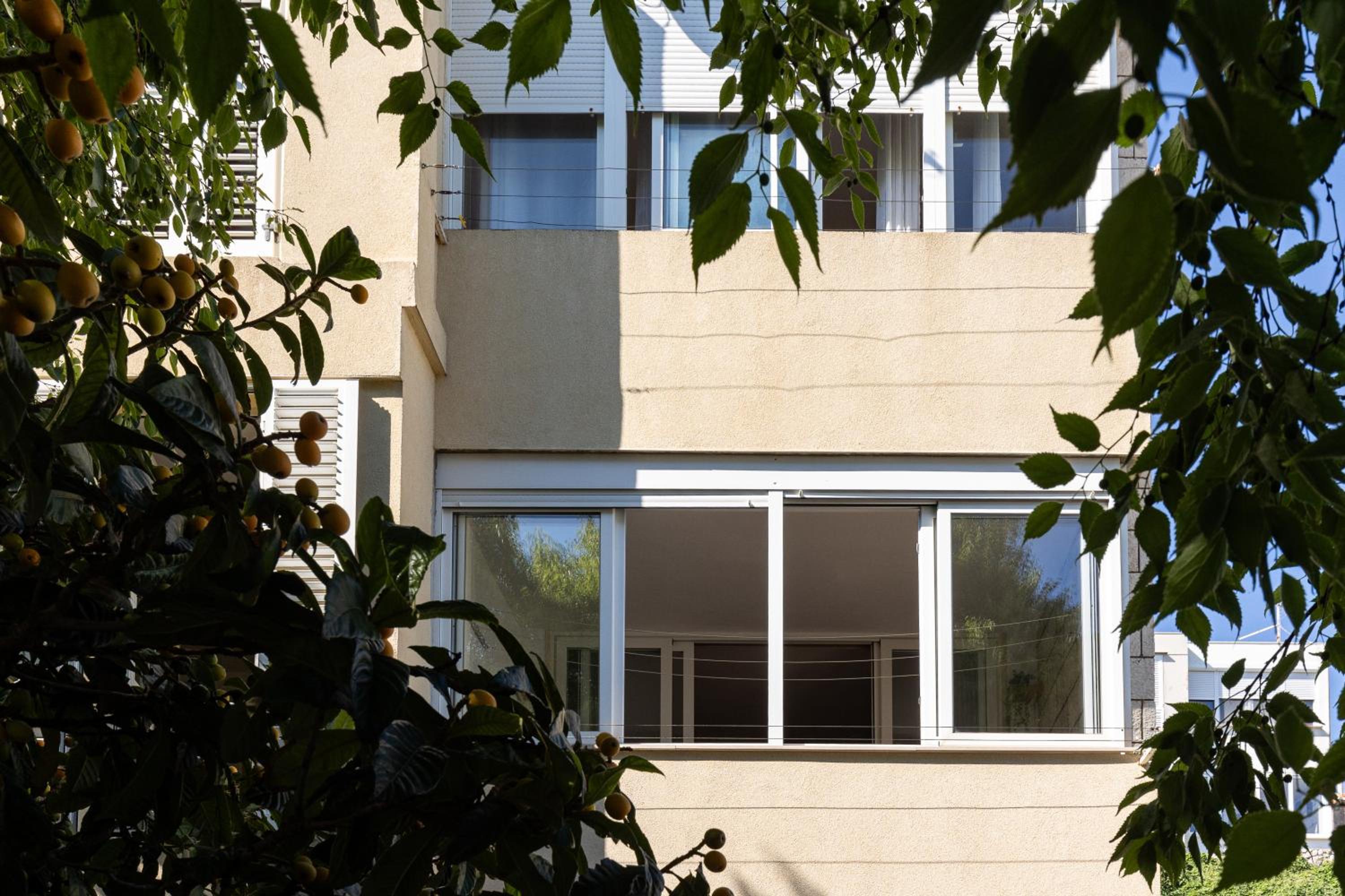 Bliss Apartment near Bellevue beach
