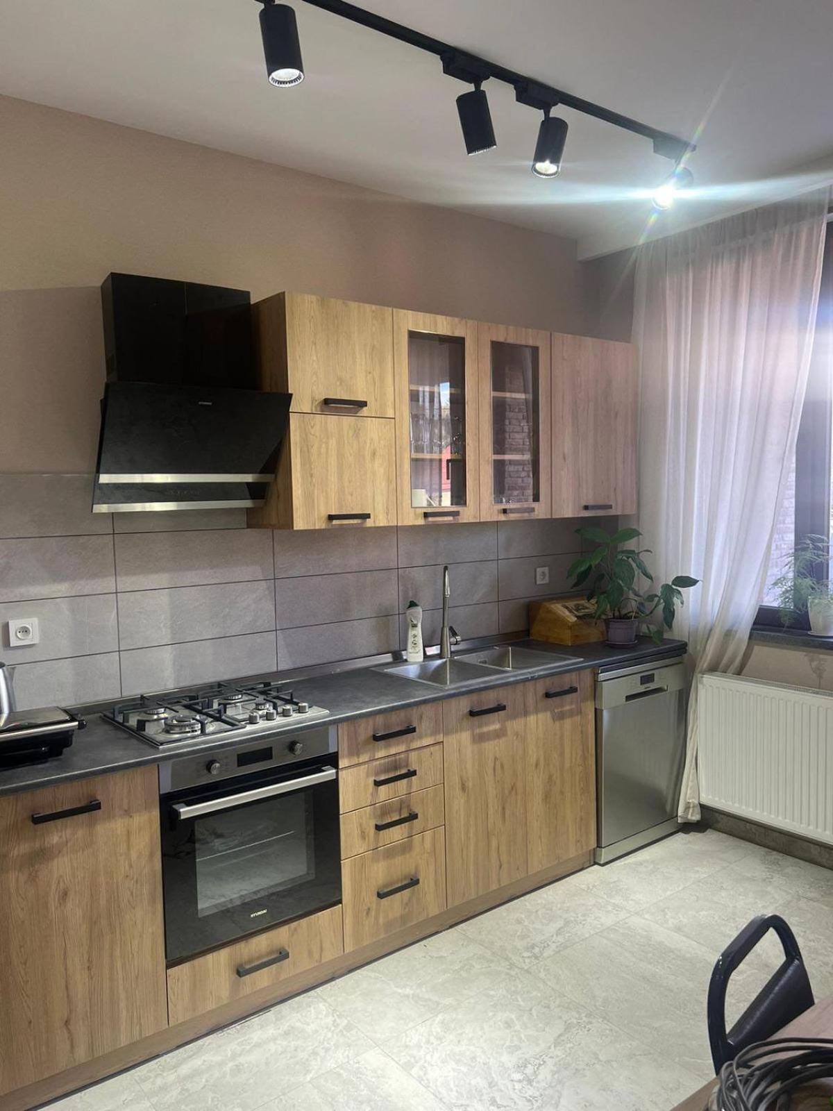 Qeti's Home view 5