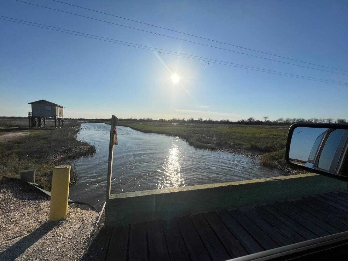 Sunrise And Sunsets! Fishing, Kayaks, Bbq view 5