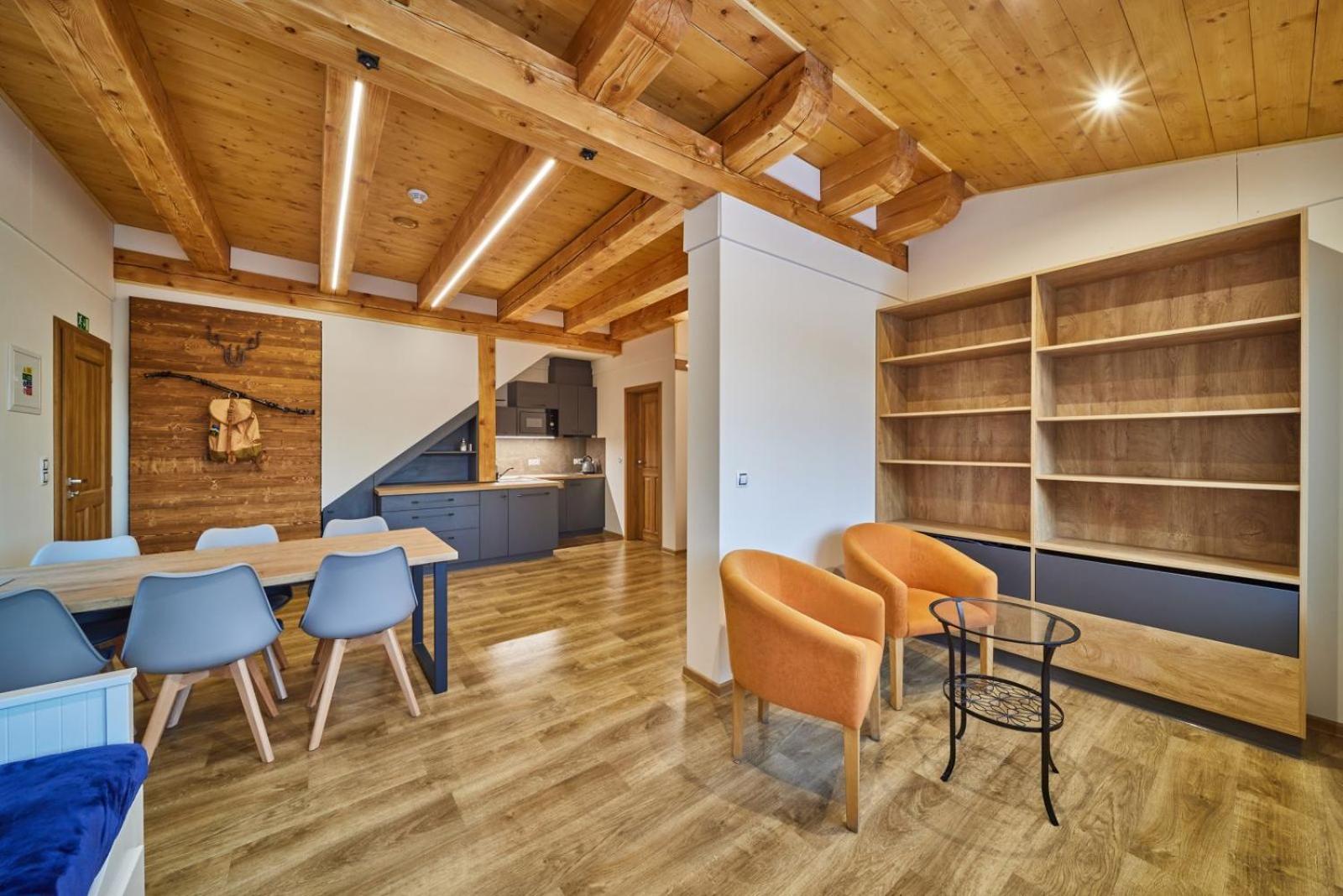 Urlas Apartments, 80m from ski slope, Dog friendly
