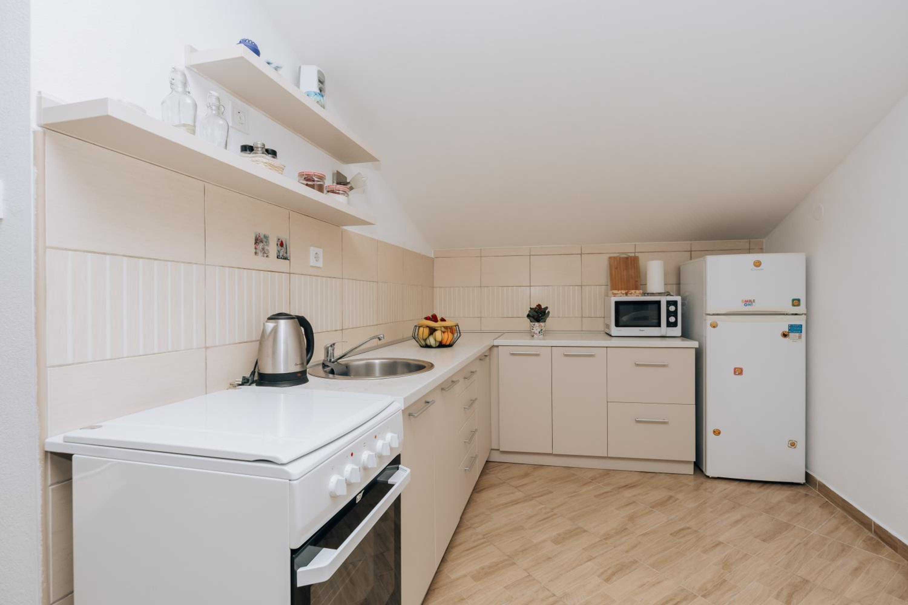 Paradise Bay Apartments