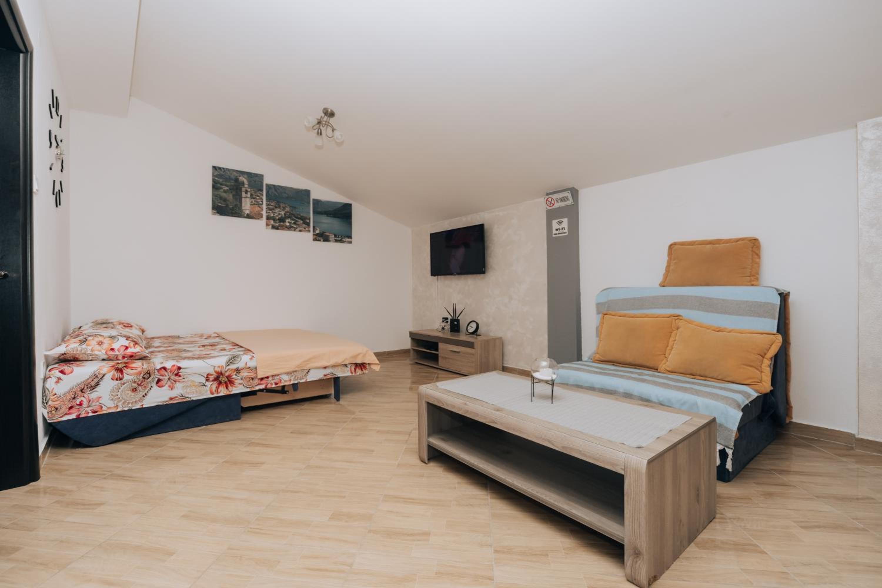 Paradise Bay Apartments