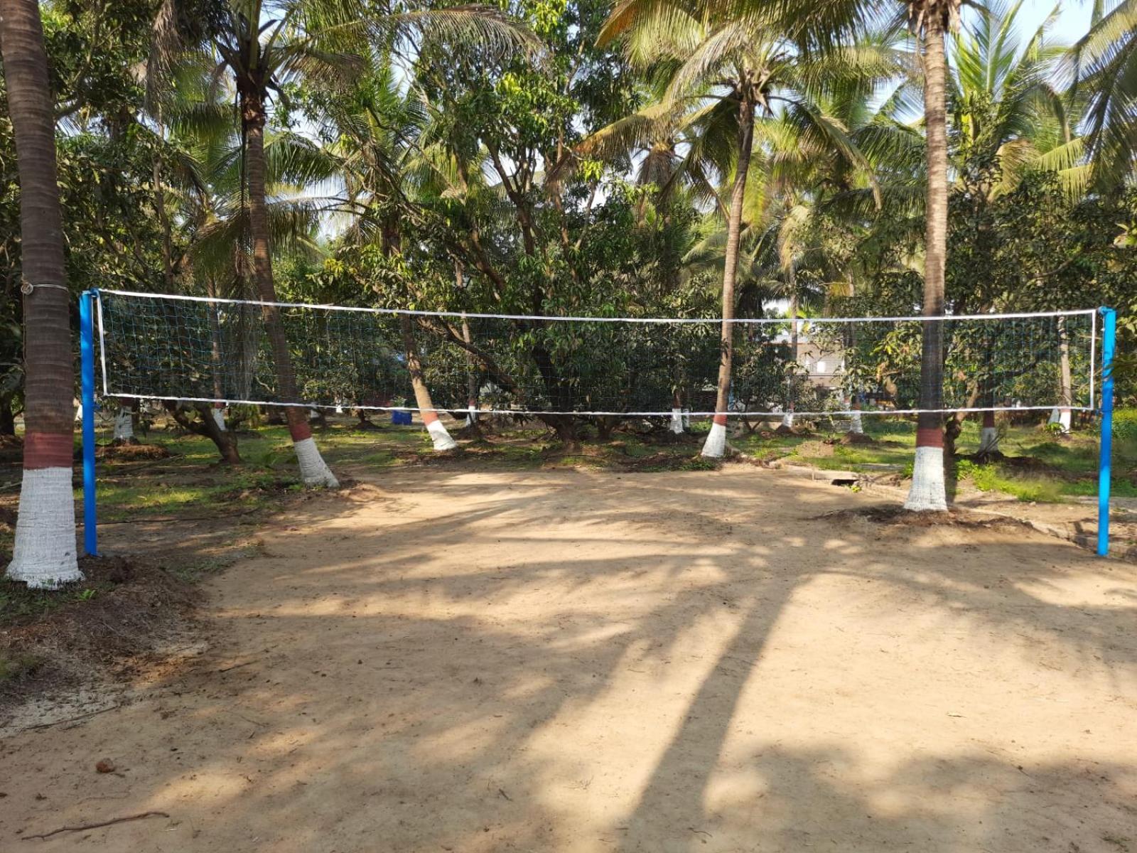 The Mango Woods Cottage with Bathtub in Alibag with Swimming Pool