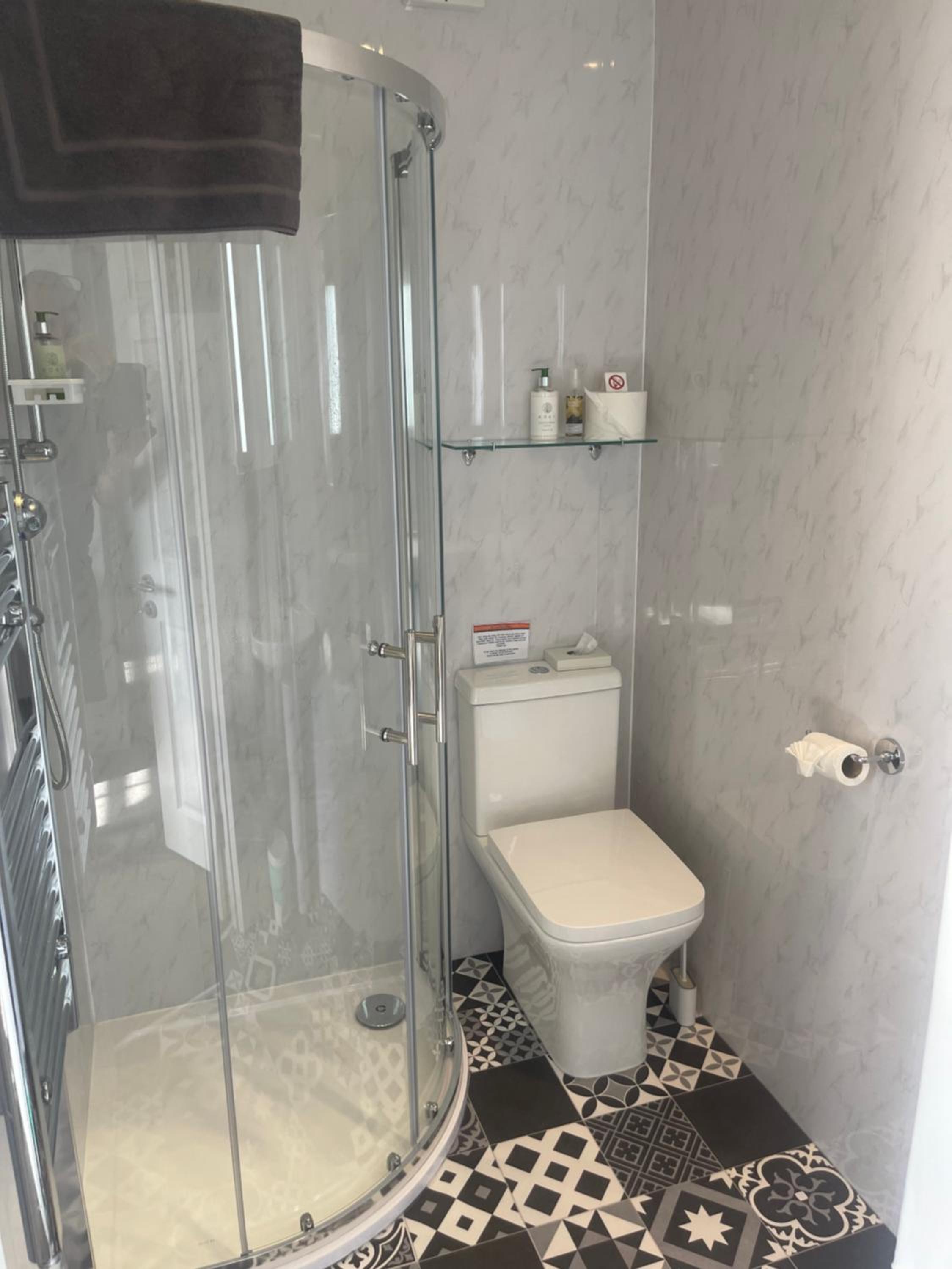 Rivendell Holiday Studios & Suite