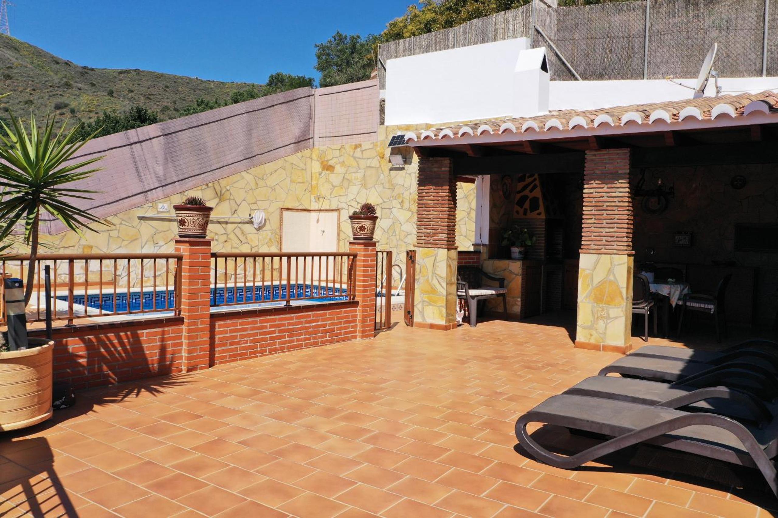 Villa Alabarce SpainSunRentals 1037 view 5