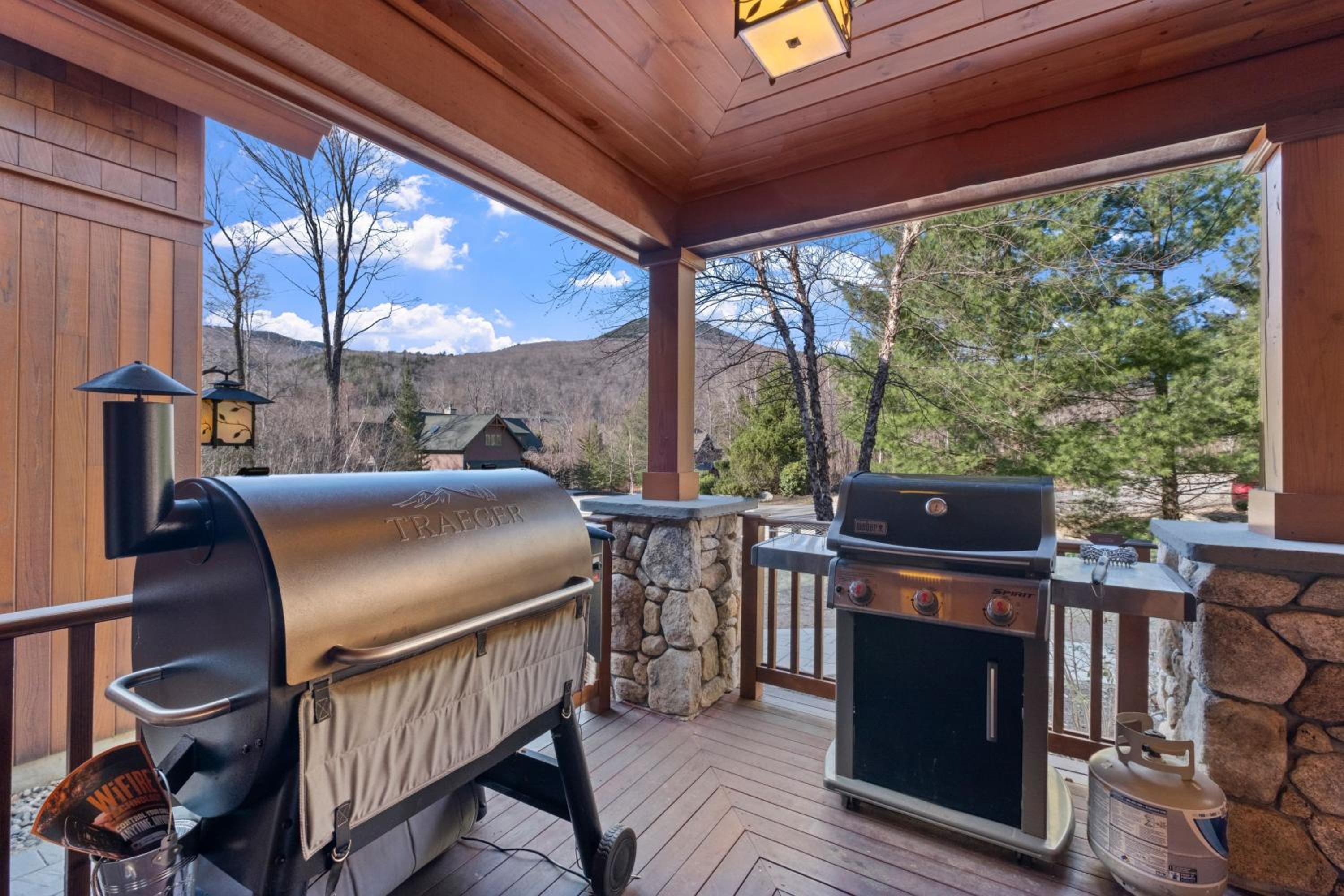 Luxury Family Lodge Hot Tub, Cinema, Game Room view 3