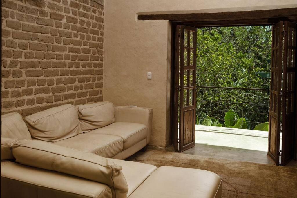 Casa Adobe Finca