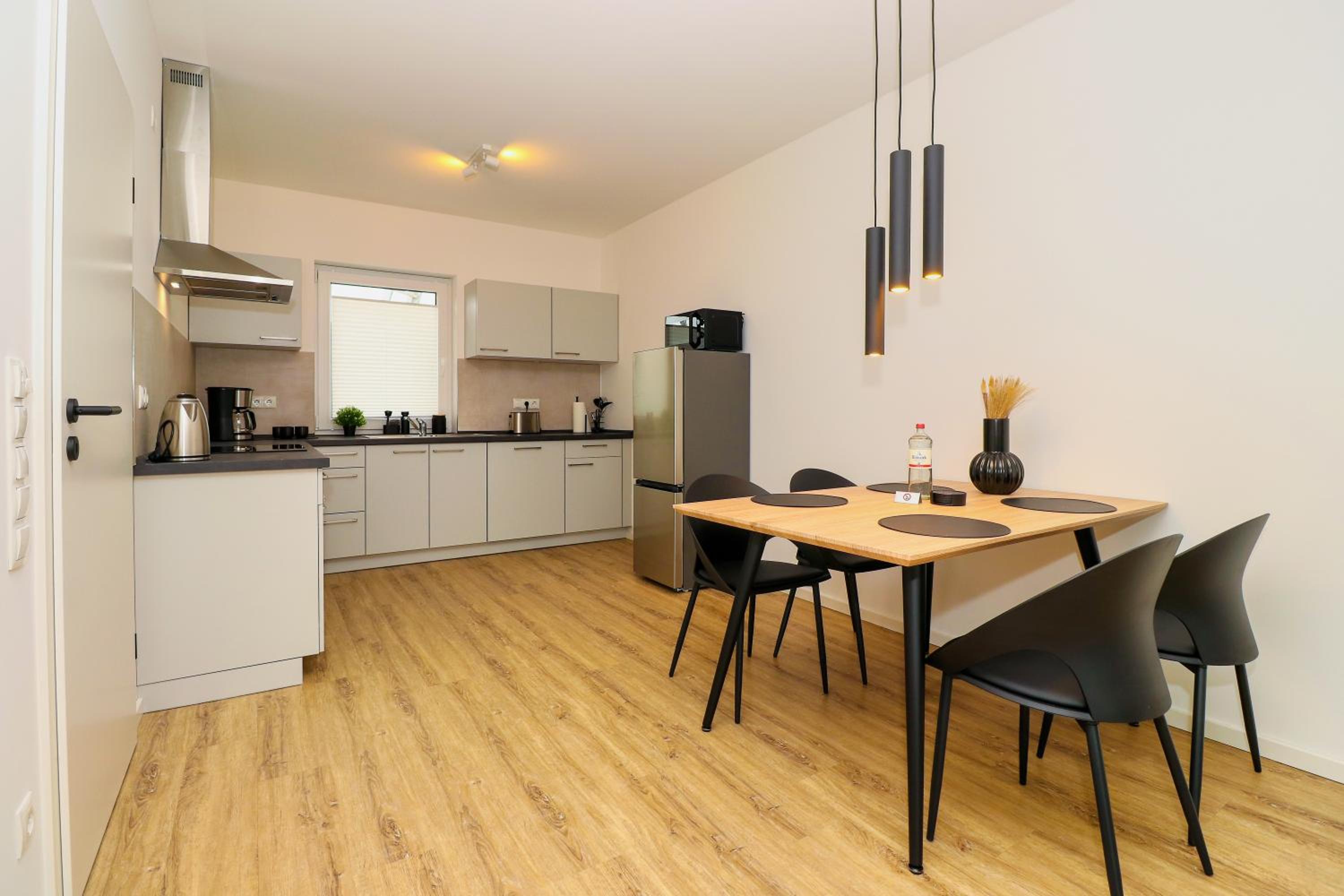 LIGHTPLACE - Moderne Apartments in Braunschweig - Balkon - Netflix - Am Kanal