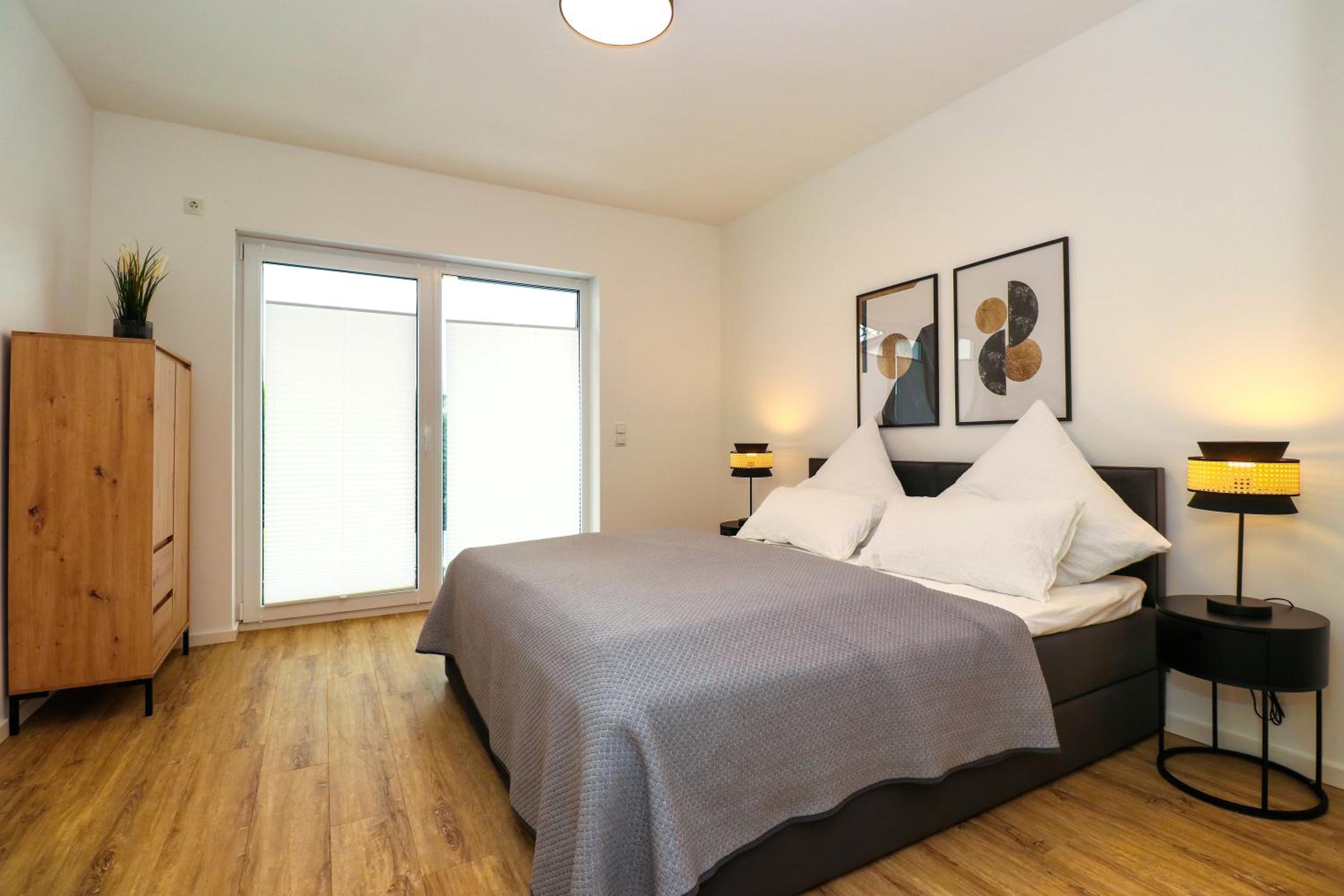 LIGHTPLACE - Moderne Apartments in Braunschweig - Balkon - Netflix - Am Kanal