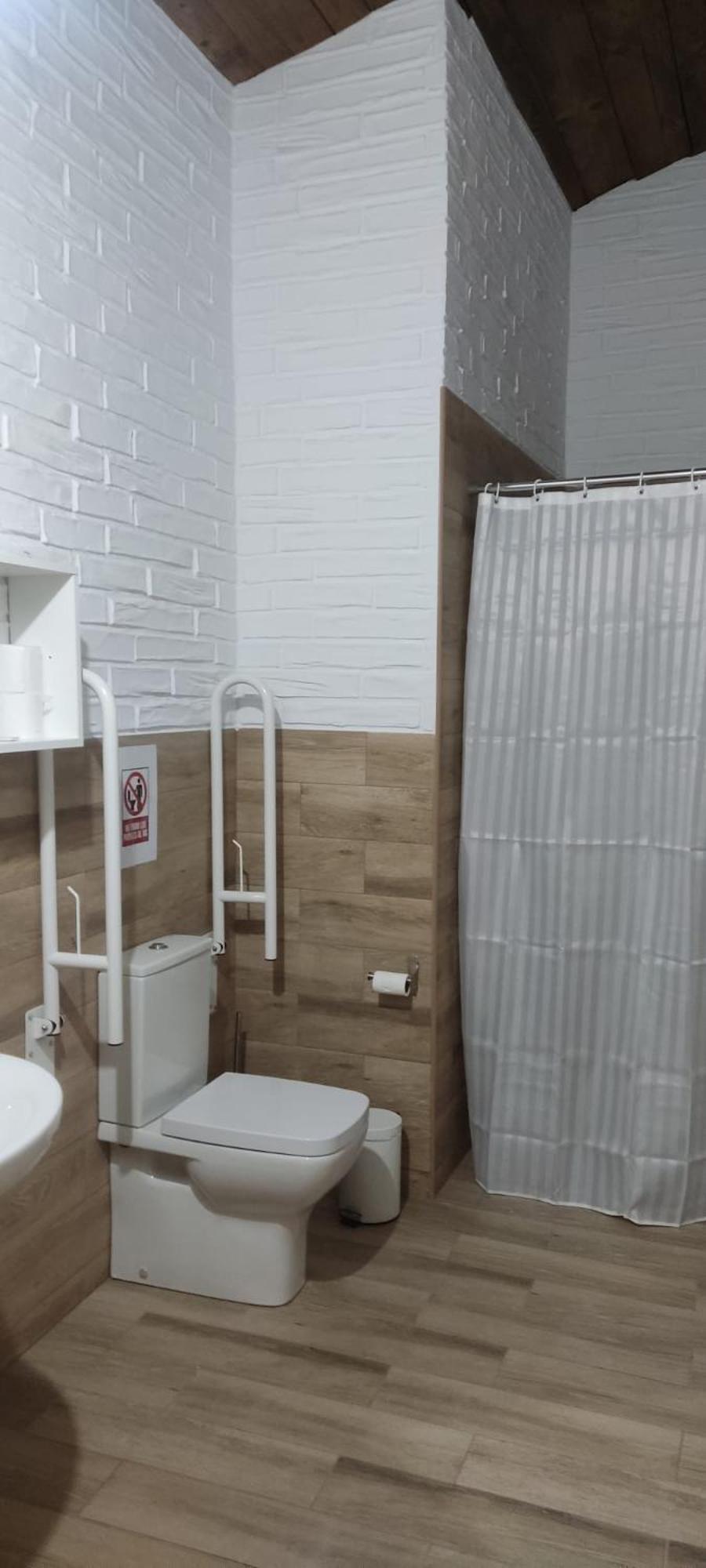 ENTRESIERRAS Apartamentos rurales con chimenea, barbacoa y espacio para eventos