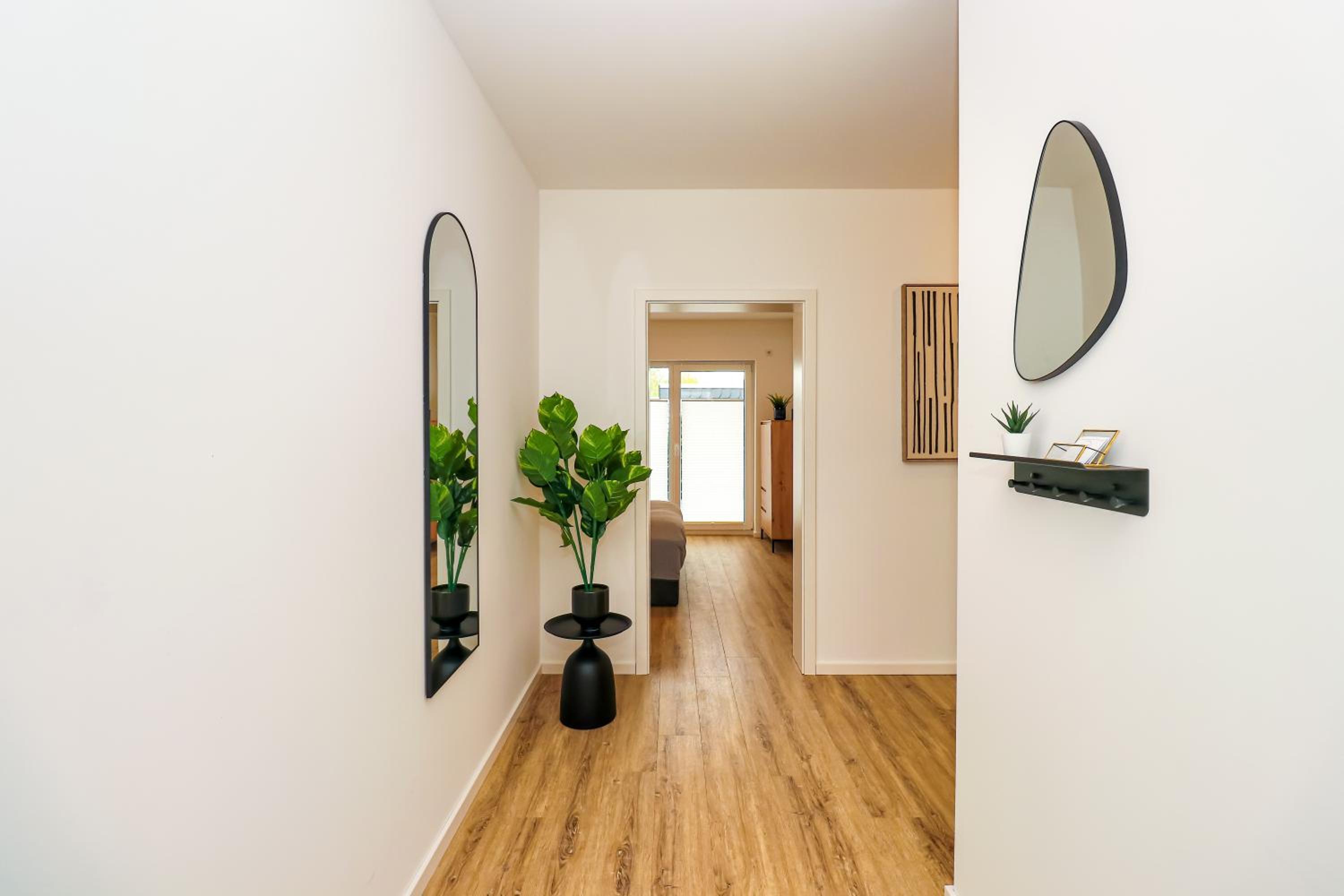 LIGHTPLACE - Moderne Apartments in Braunschweig - Balkon - Netflix - Am Kanal