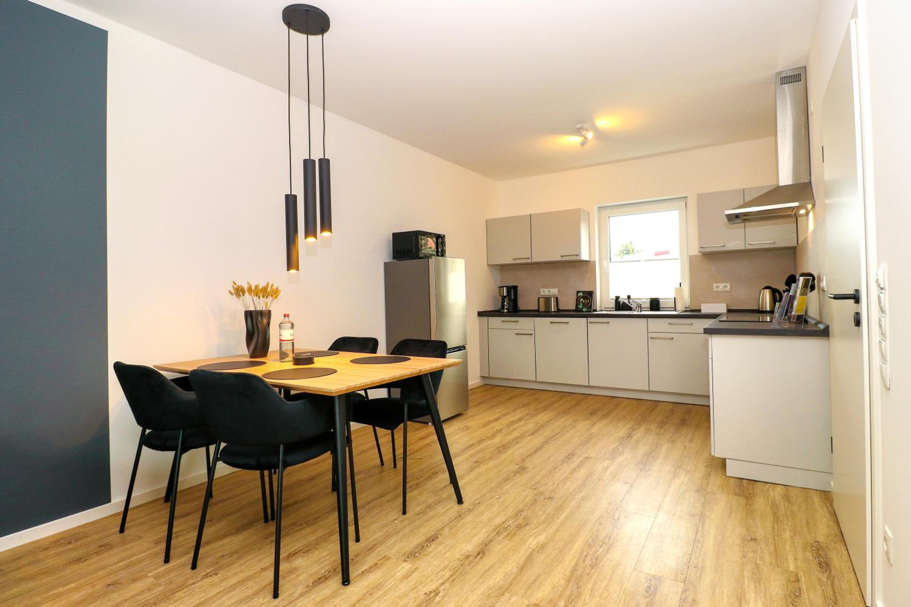 LIGHTPLACE - Moderne Apartments in Braunschweig - Balkon - Netflix - Am Kanal