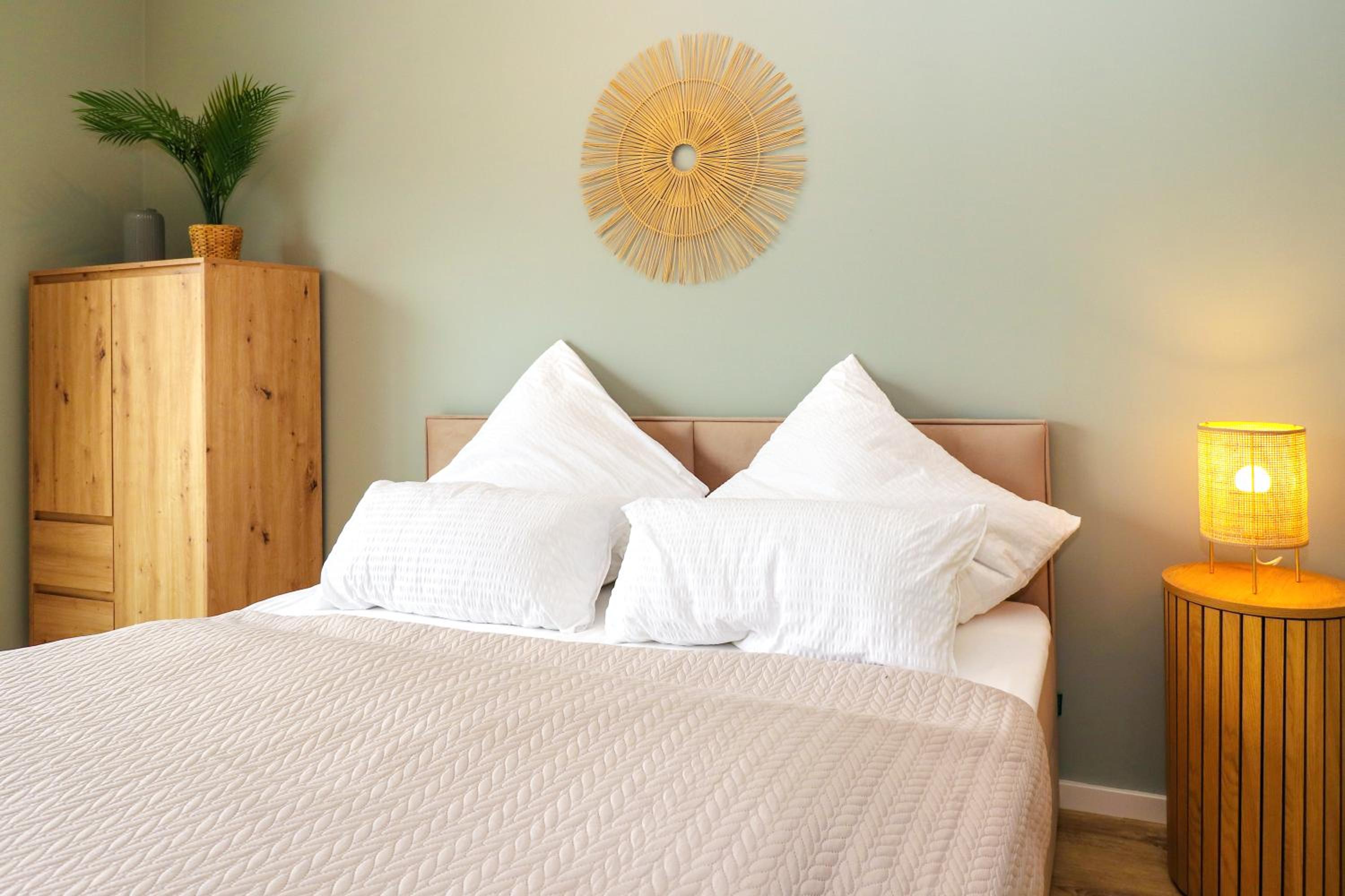 LIGHTPLACE - Moderne Apartments in Braunschweig - Balkon - Netflix - Am Kanal