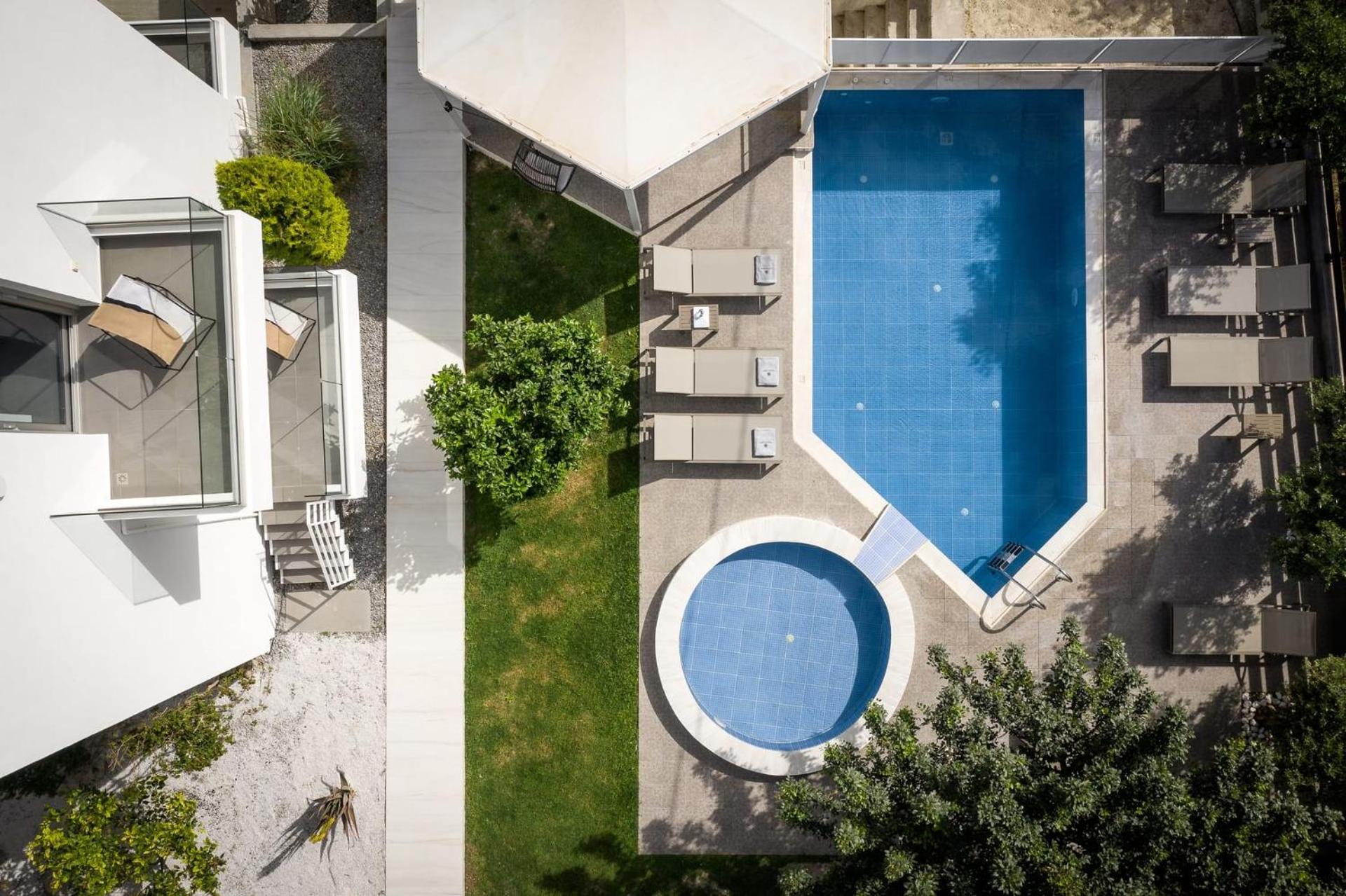 Extravagant Crete Villa | 4 Bedrooms | Villa Yasemí I | Private Pool and Outdoor Amenities | BBQ | Rethymno photo 2