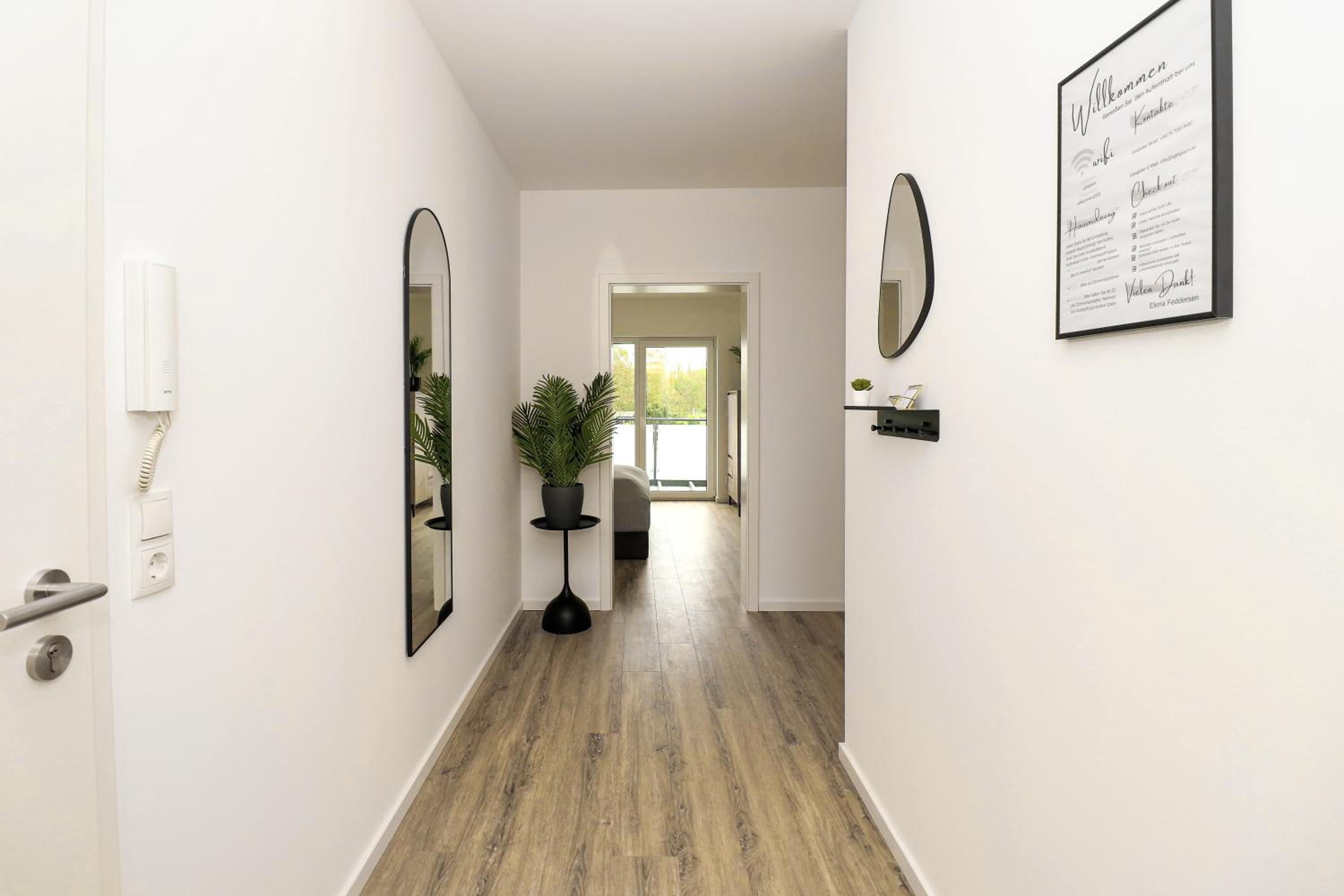 LIGHTPLACE - Moderne Apartments in Braunschweig - Balkon - Netflix - Am Kanal