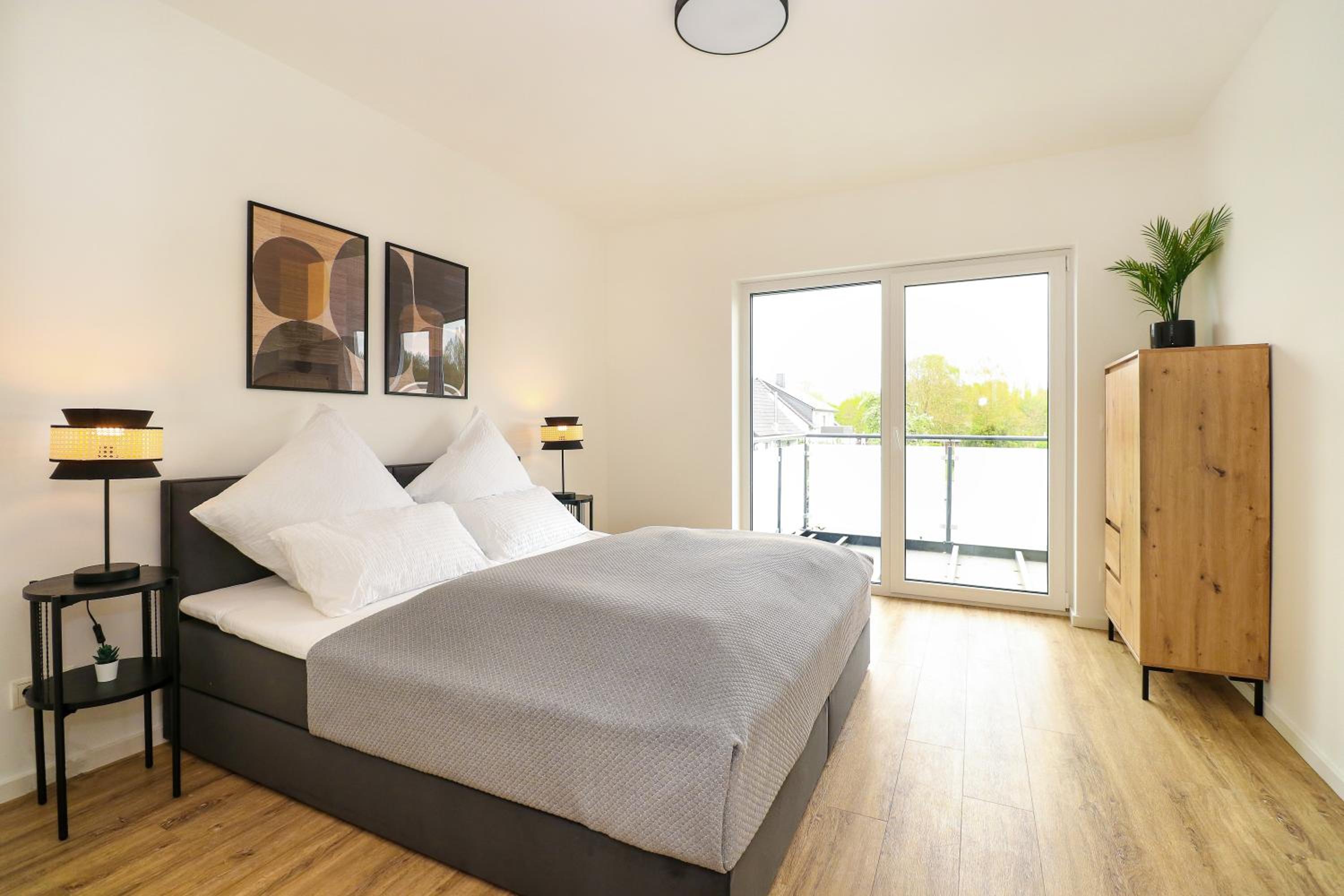 LIGHTPLACE - Moderne Apartments in Braunschweig - Balkon - Netflix - Am Kanal