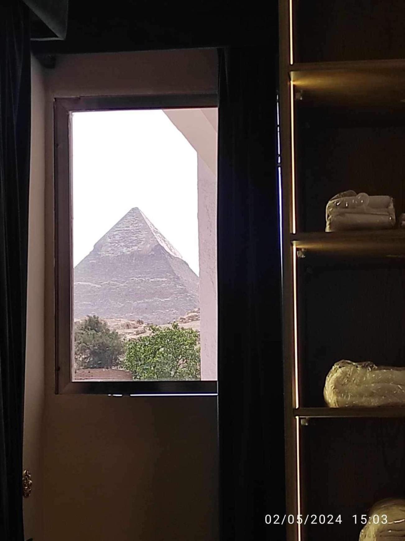 Apartment Alma pyramids