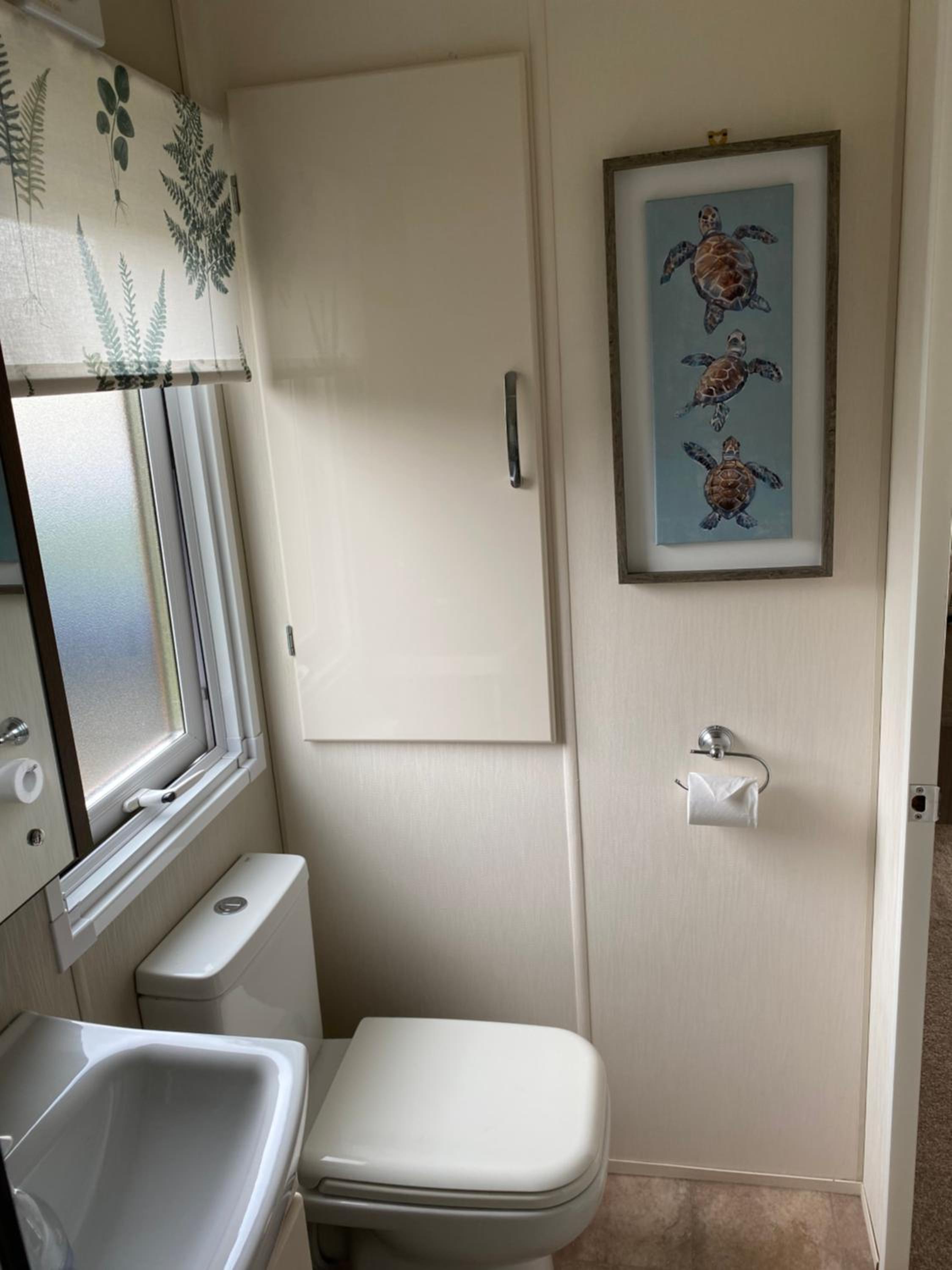 Longstone Lodge
