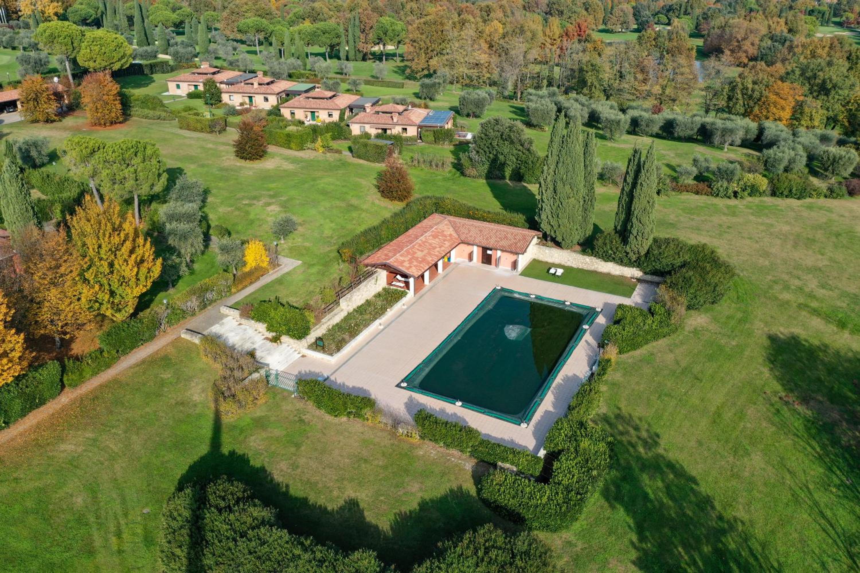 Photo 29