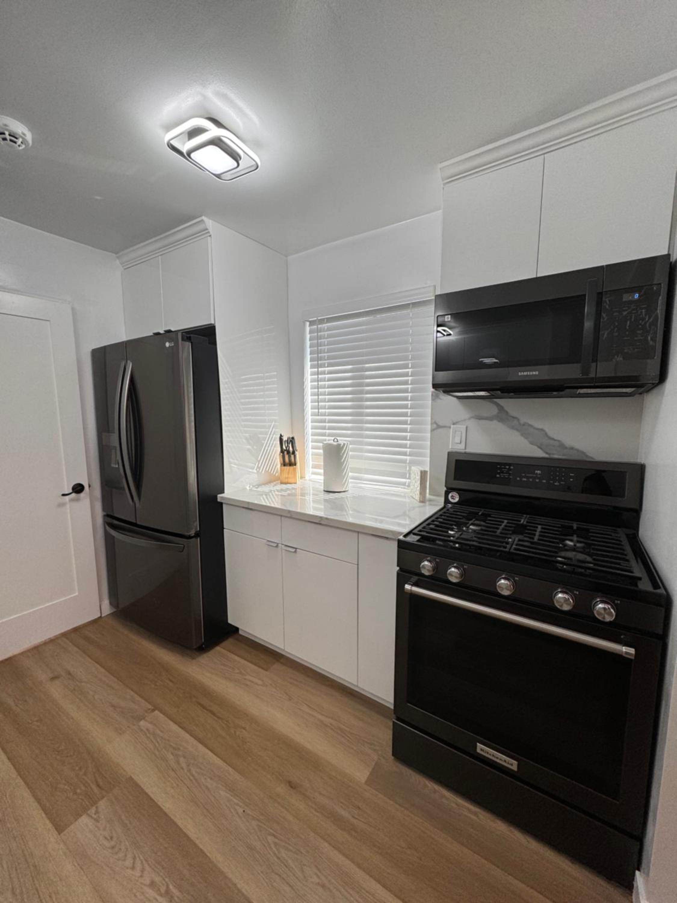 Modern 2BR Stylish & Cozy Unit
