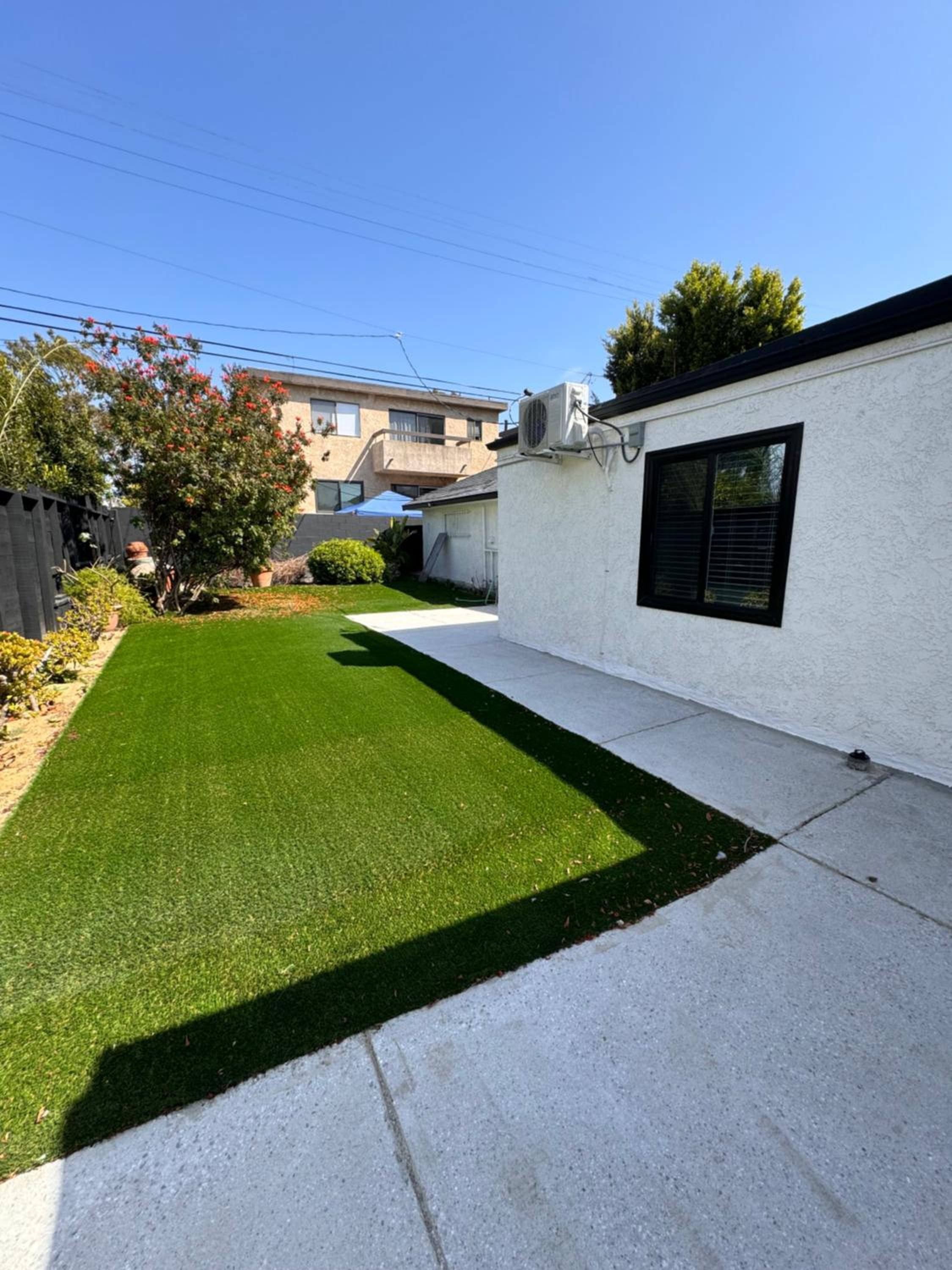 Modern 2BR Stylish & Cozy Unit
