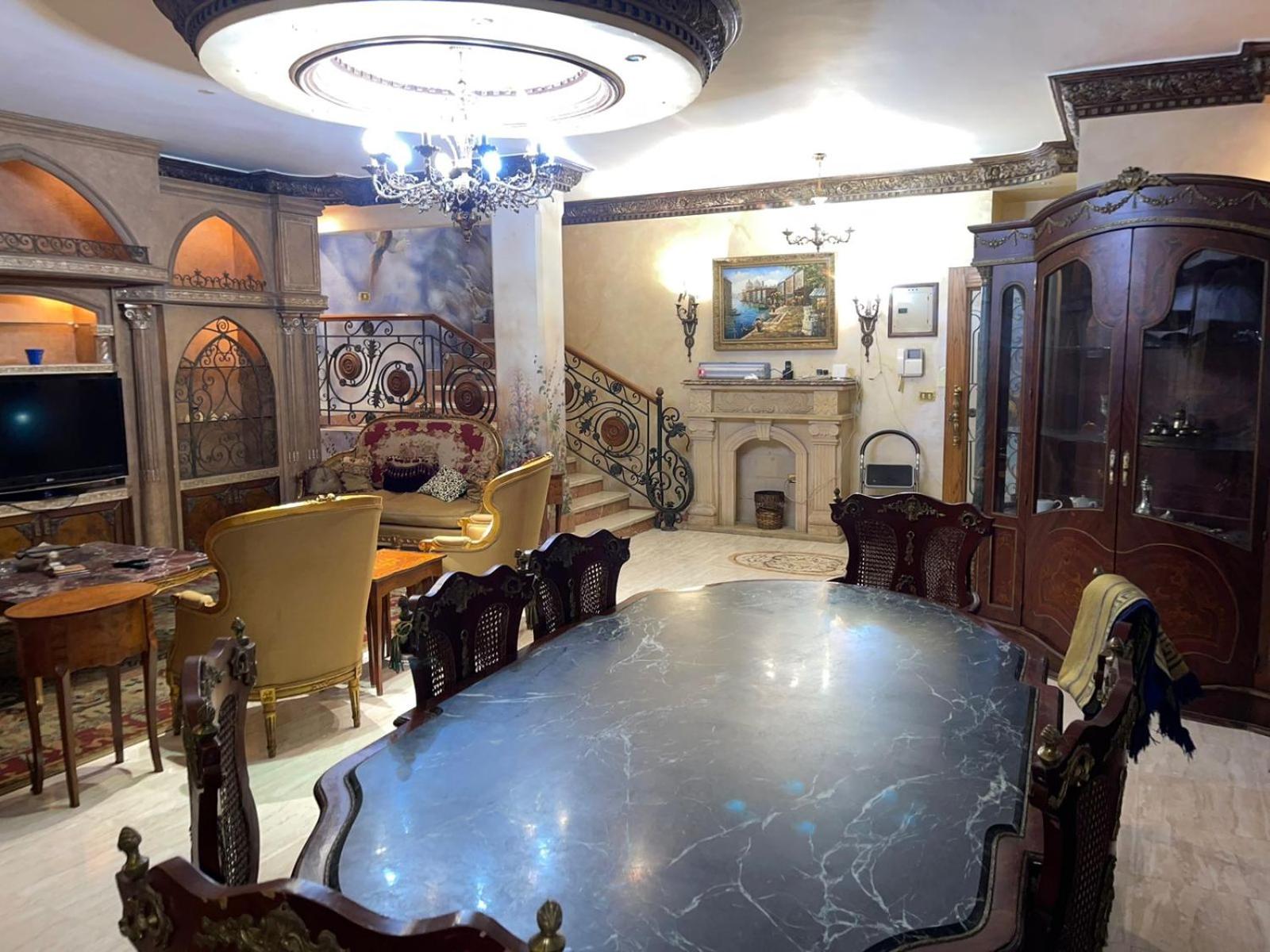 Luxurious Villa with Private Swimming Pool