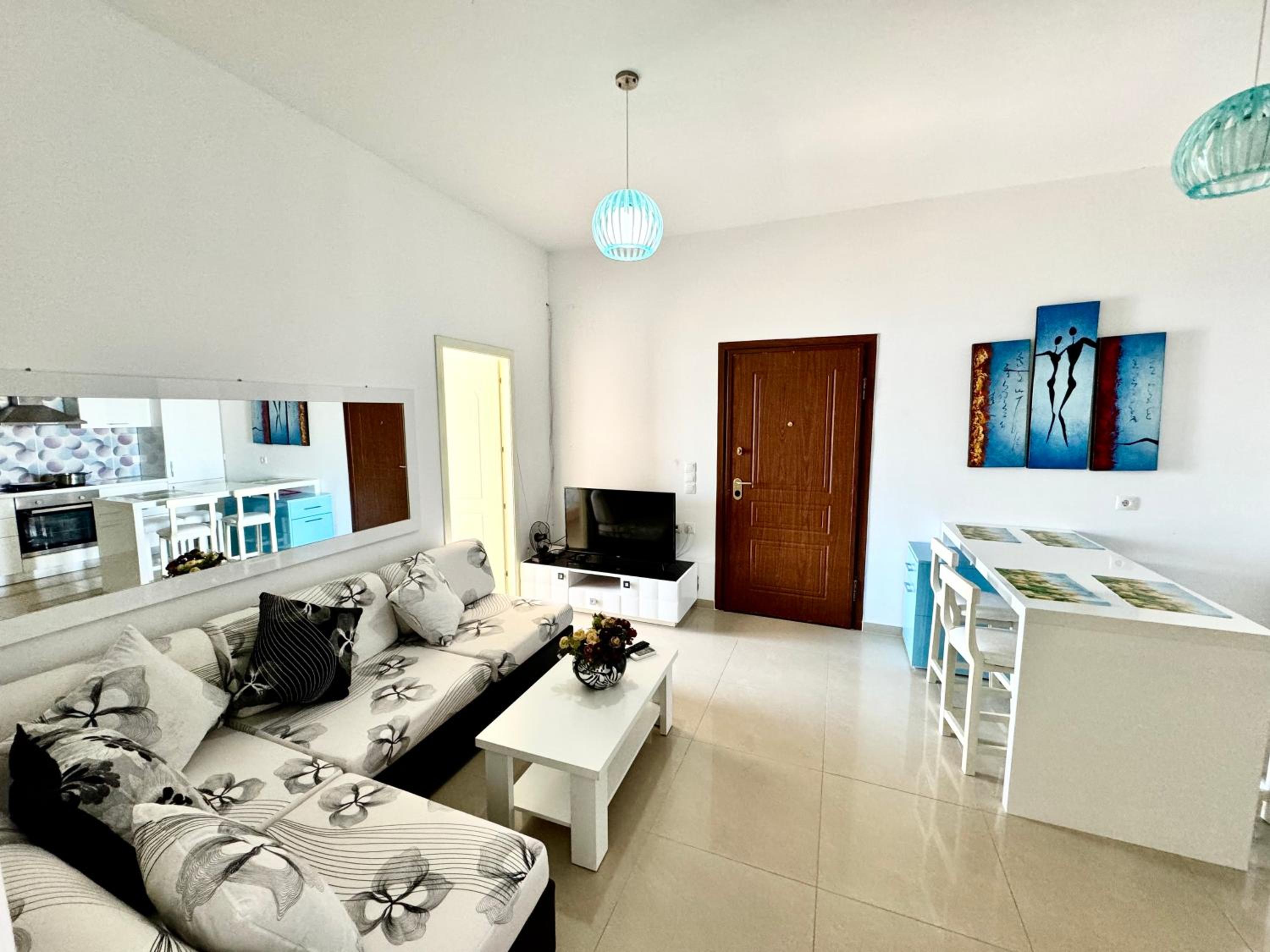 Blue Deluxe Apartment Saranda