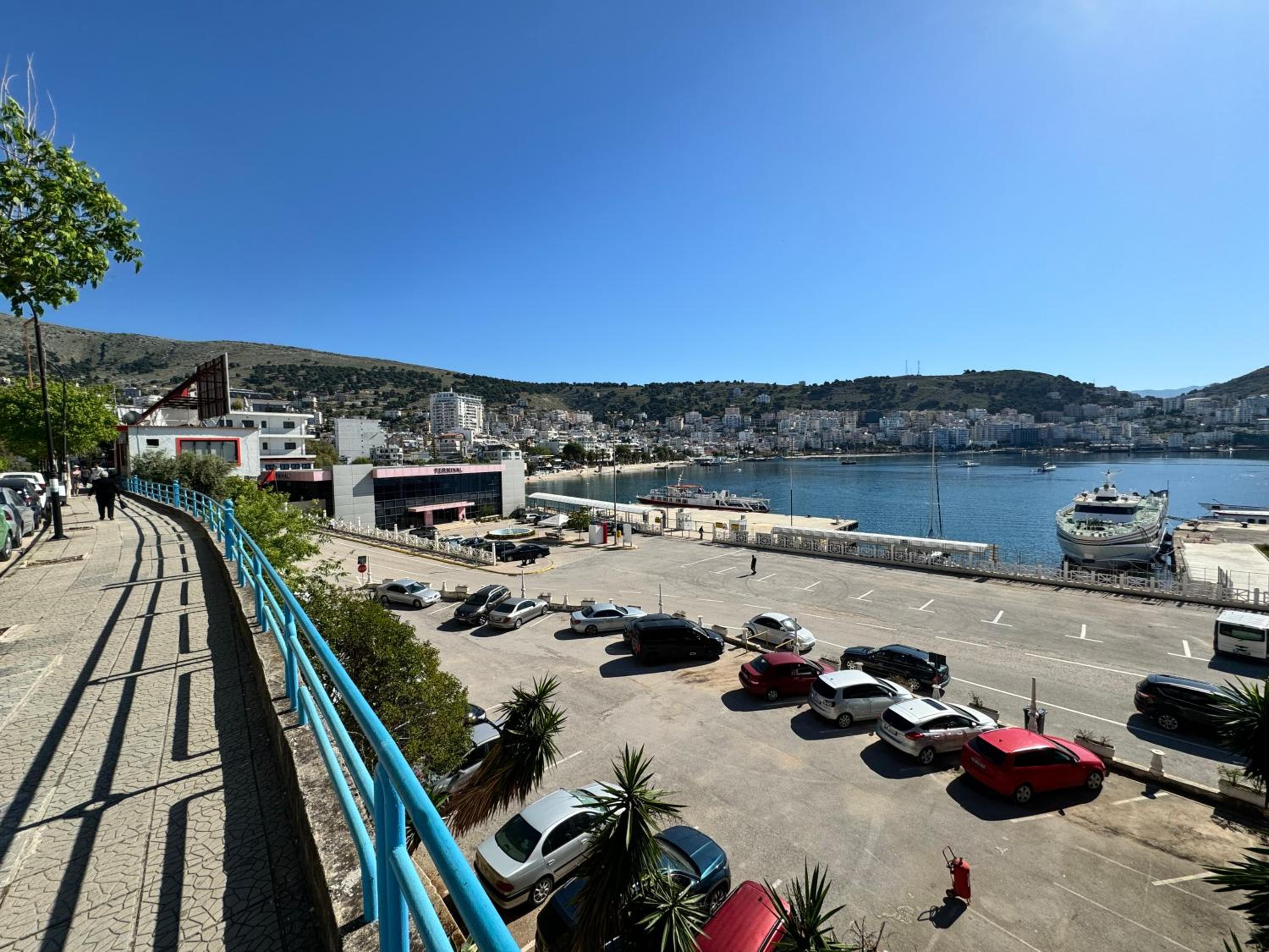 Blue Deluxe Apartment Saranda