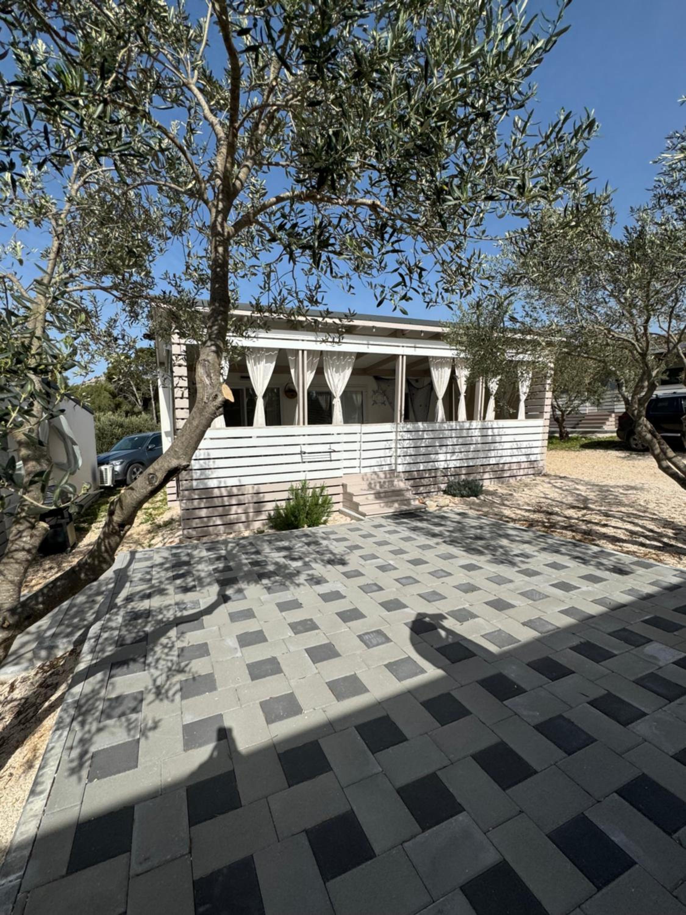Marty House Drage view 2