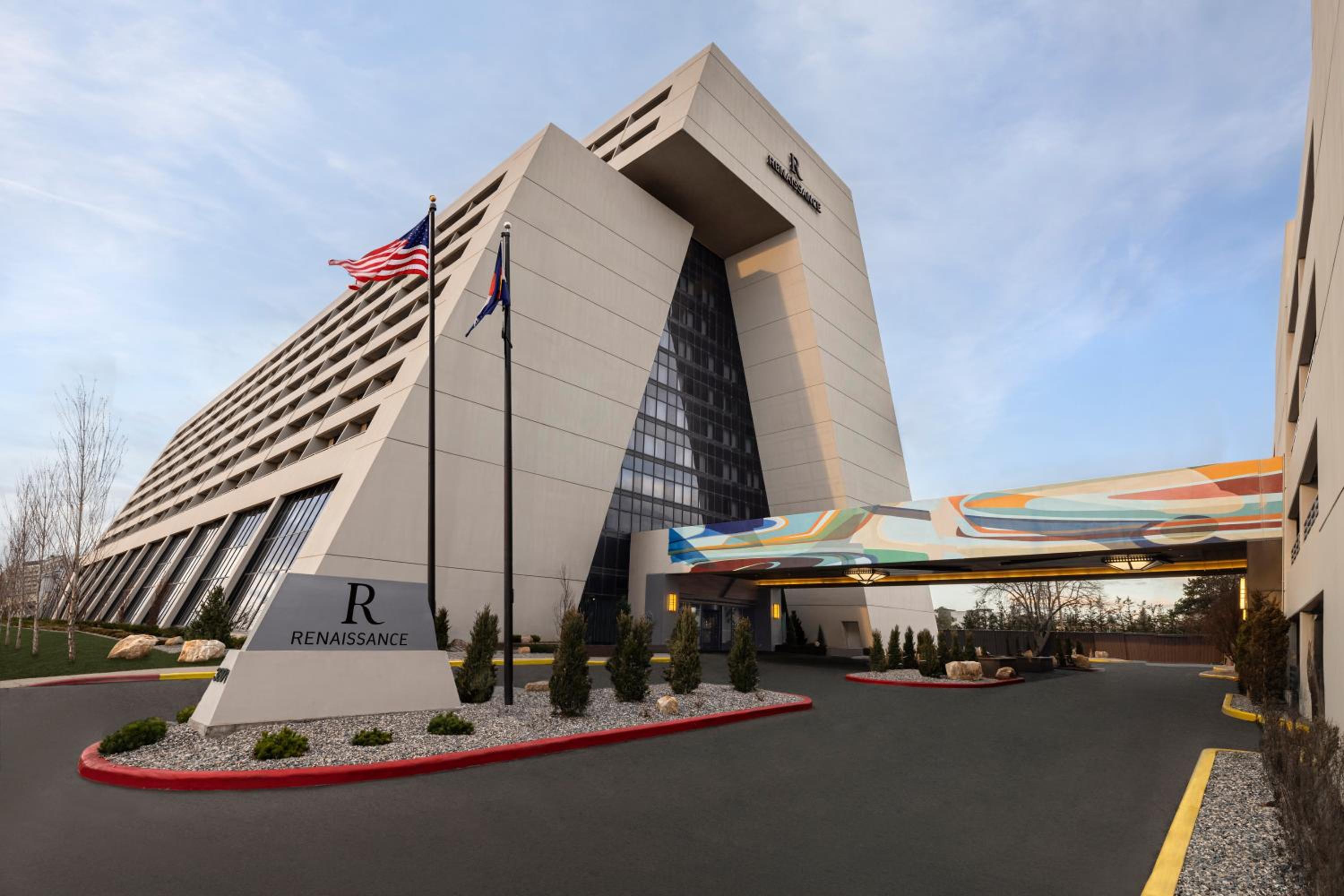 Hotel Renaissance Denver Hotel & Conference Center