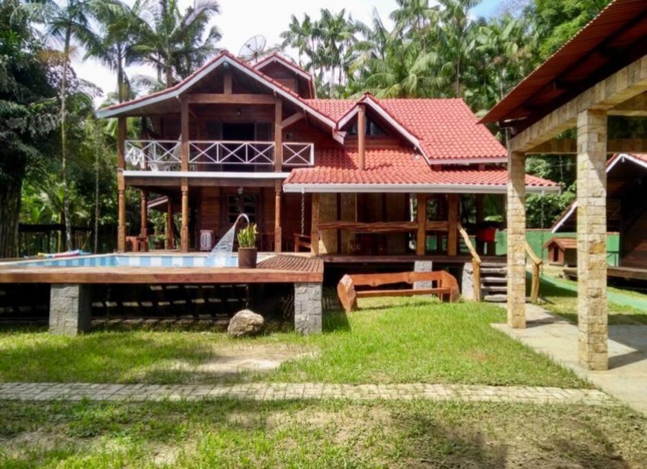 Casa de praia litoral norte Cambury / Maresias