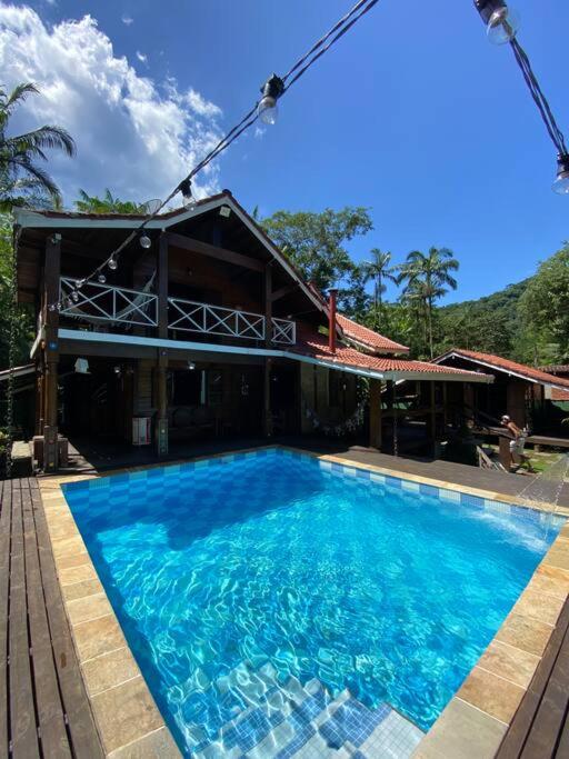 Casa de praia litoral norte Cambury / Maresias