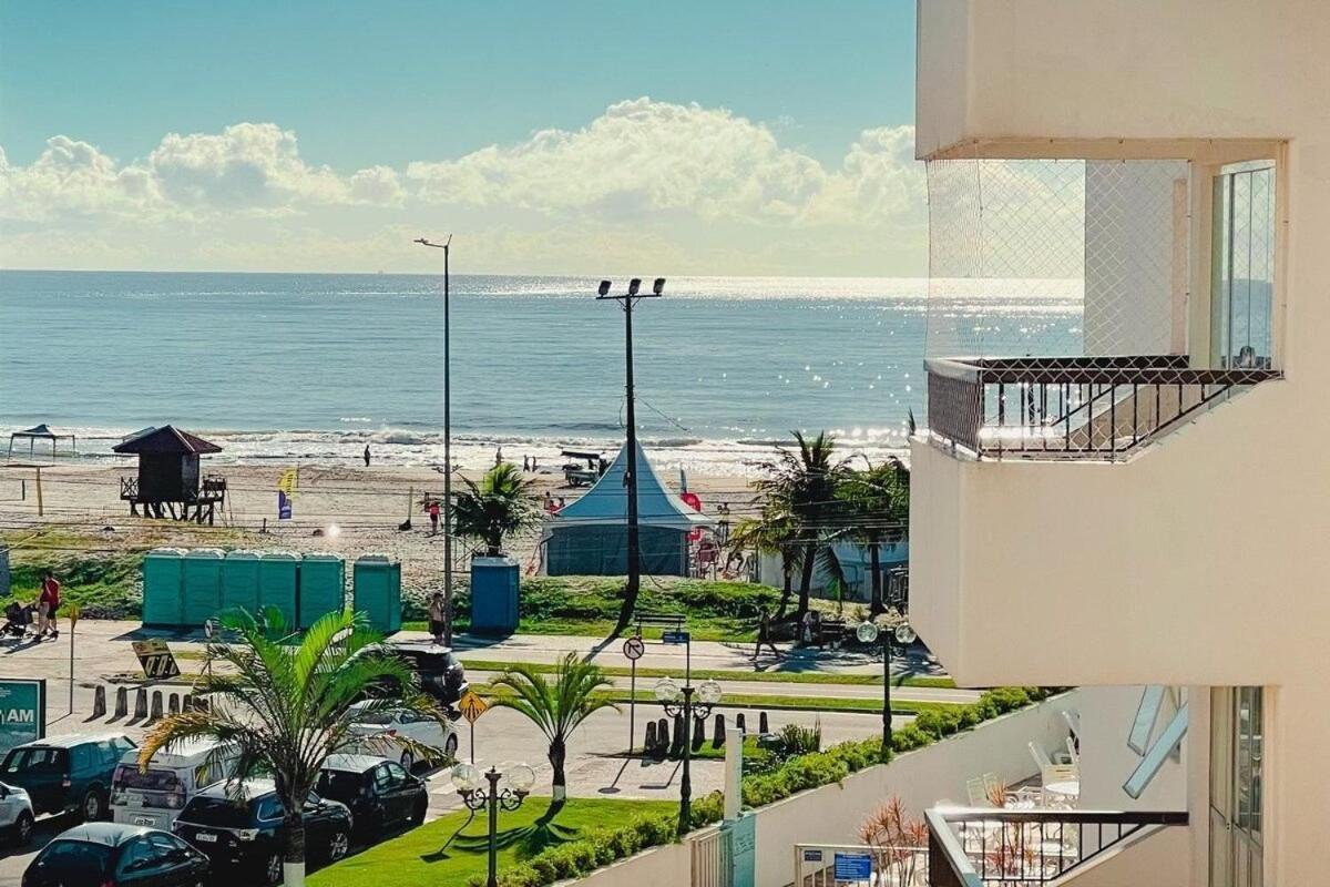 Charming Ocean Front Condominium with Swimming Pool