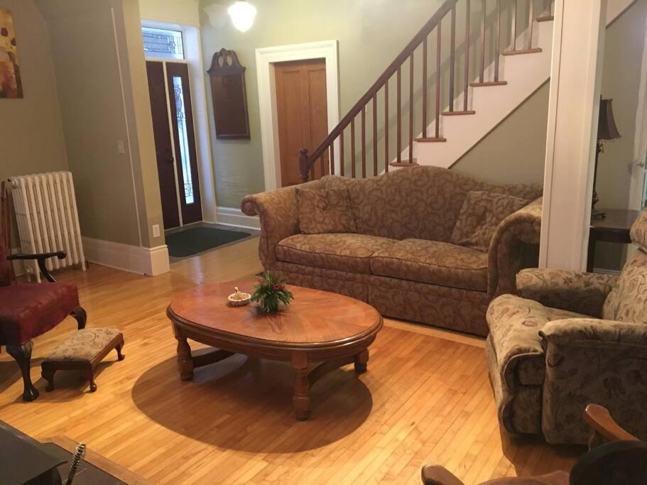 Stone Farm House Spa Retreat