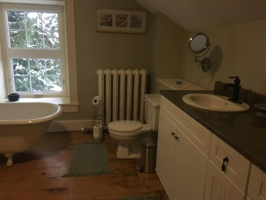 Stone Farm House Spa Retreat