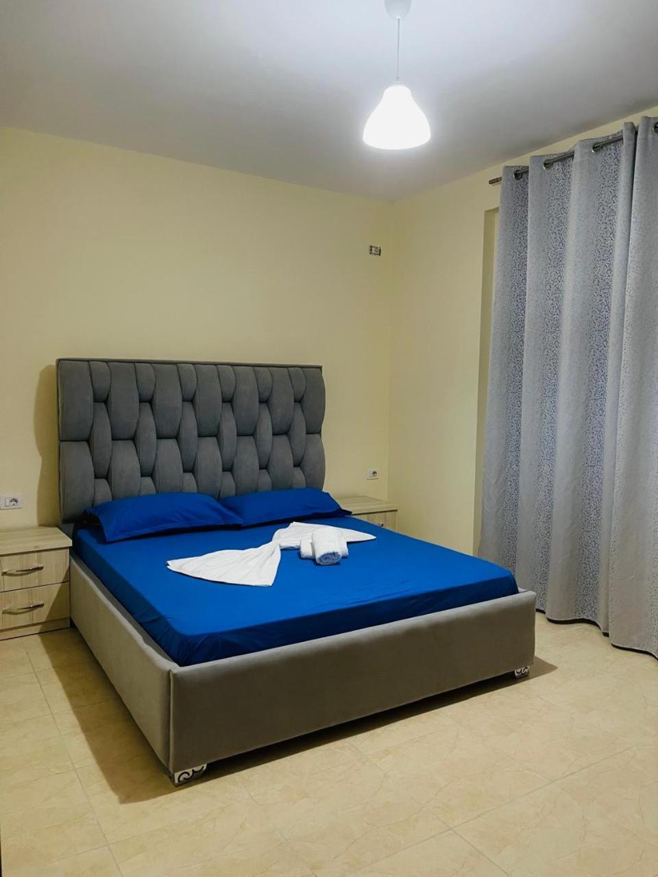 Giannis Apartments