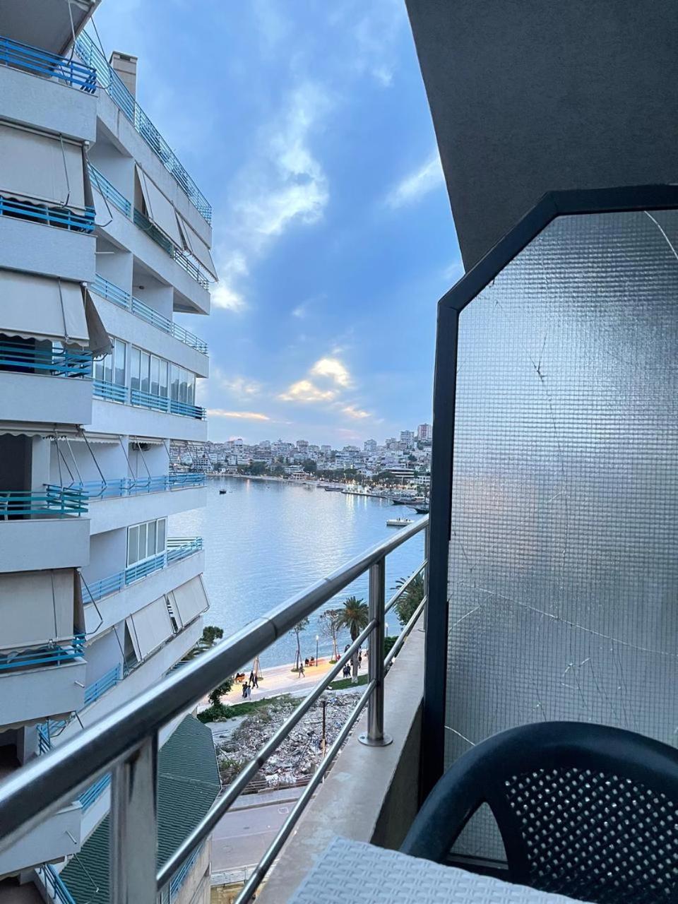 Giannis Apartments