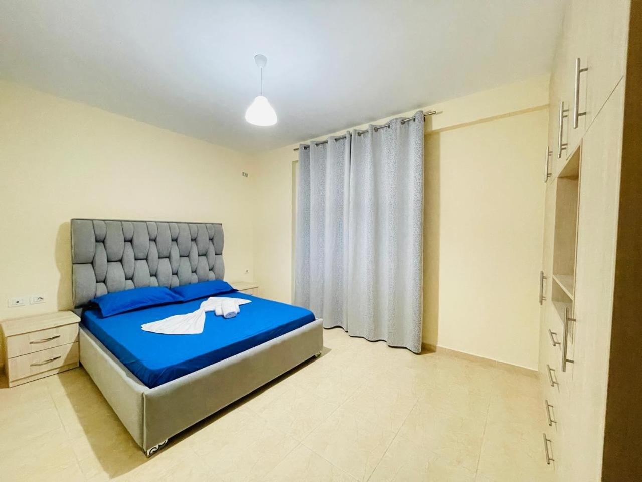 Giannis Apartments