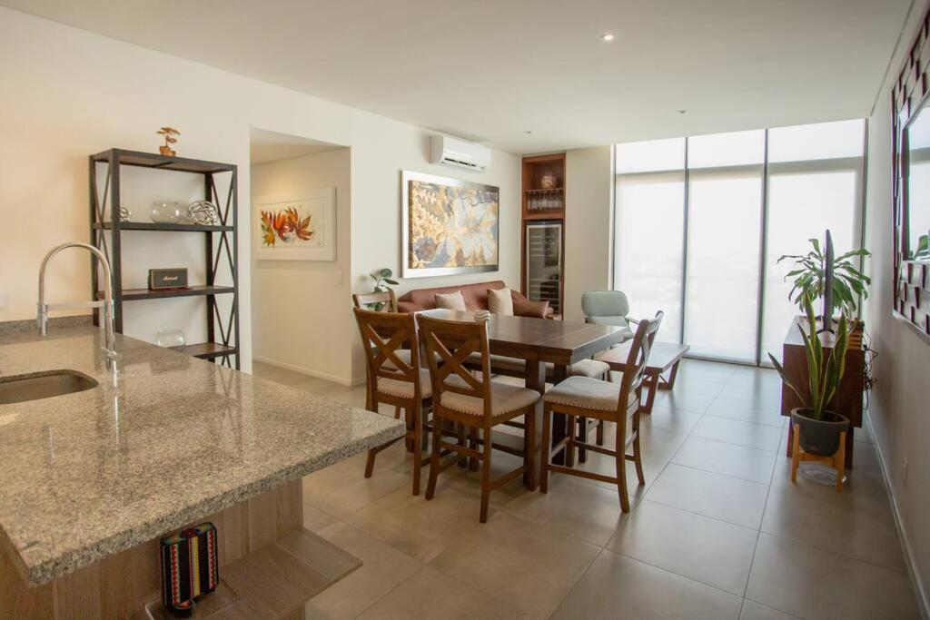 Spacious 3 bedroom apartment with cool amenities