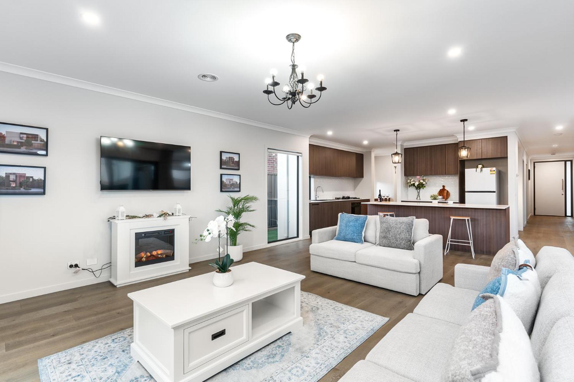 Berwick Lakeside Home