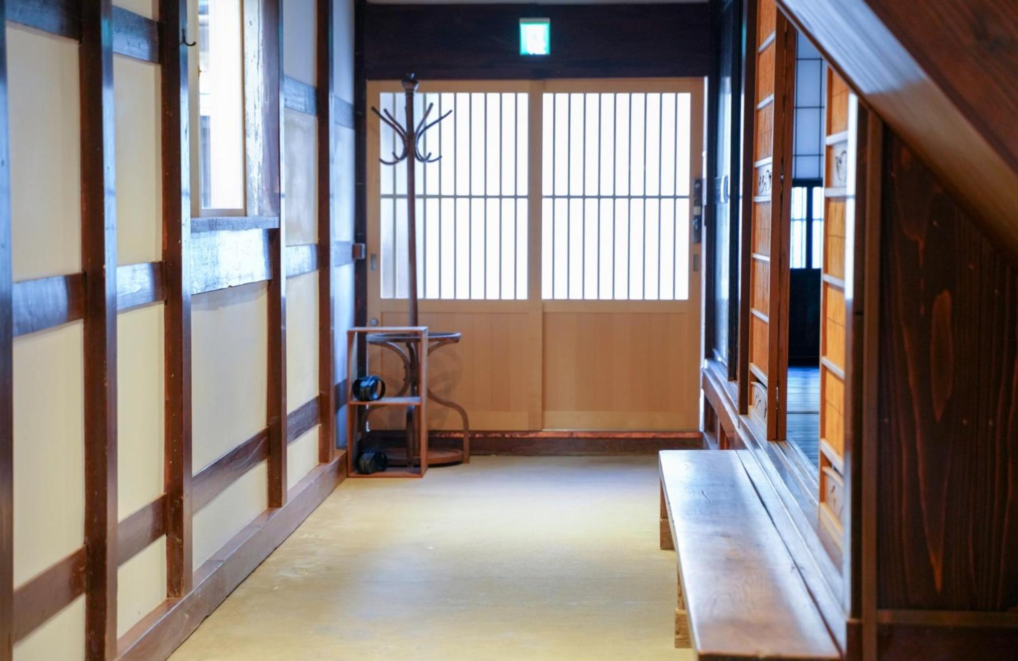 Photo 9