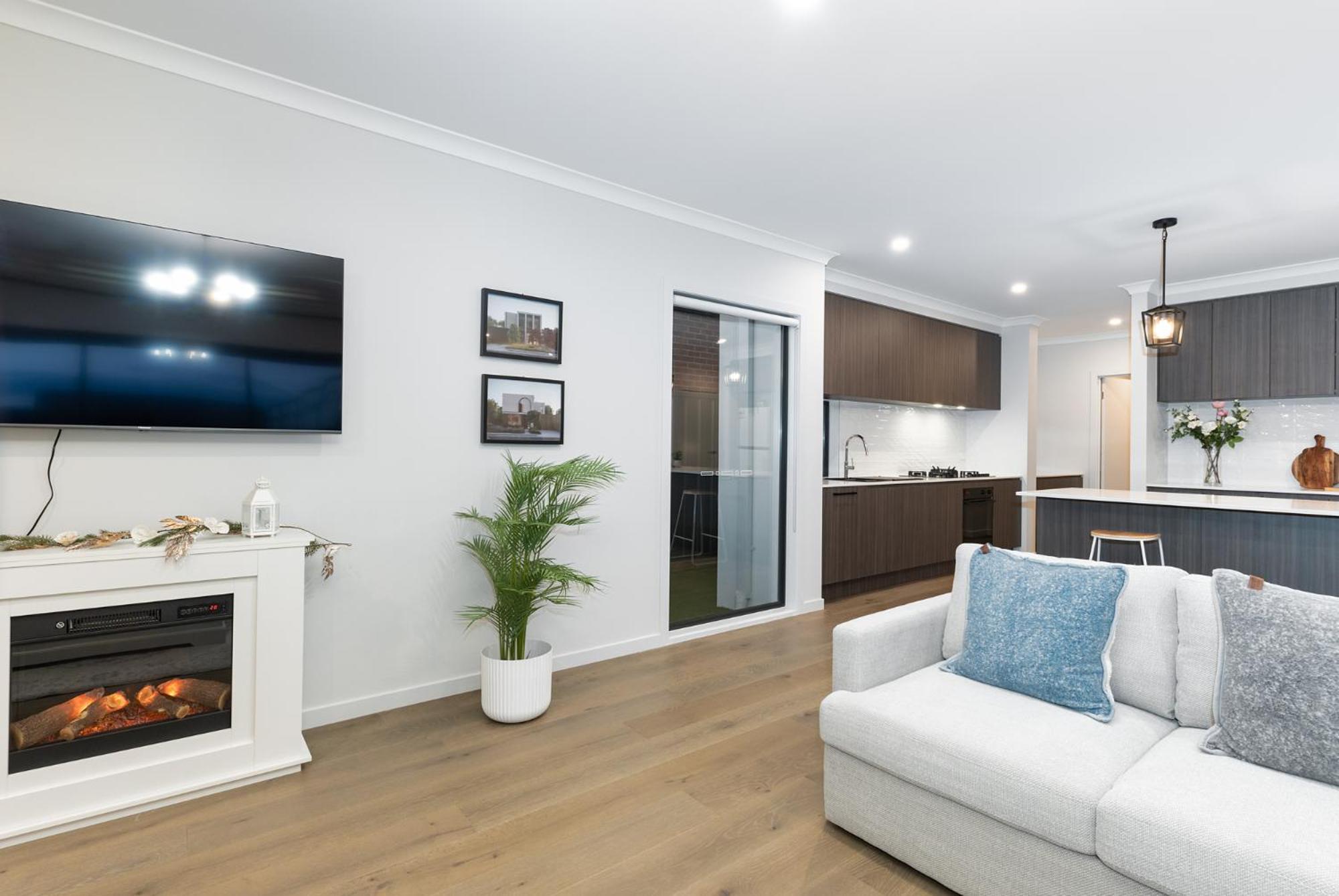 Berwick Lakeside Home