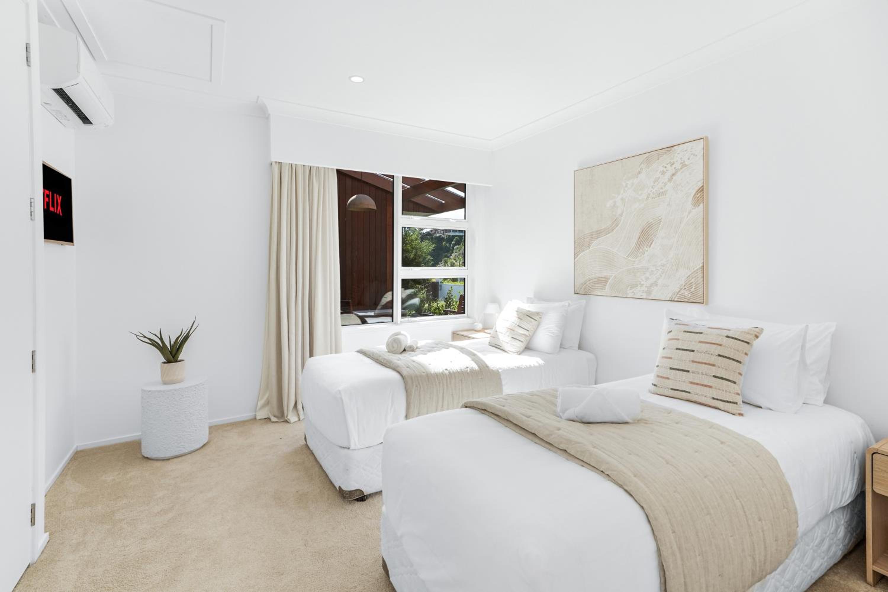 River View Retreat, Luxury & central - By KOSH BNB