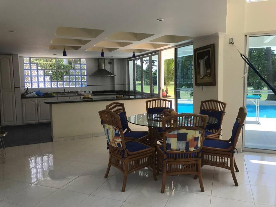 Condominio El Peñon, Girardot