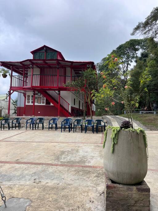 Finca Turistica Buenos Aires Casa Windsor