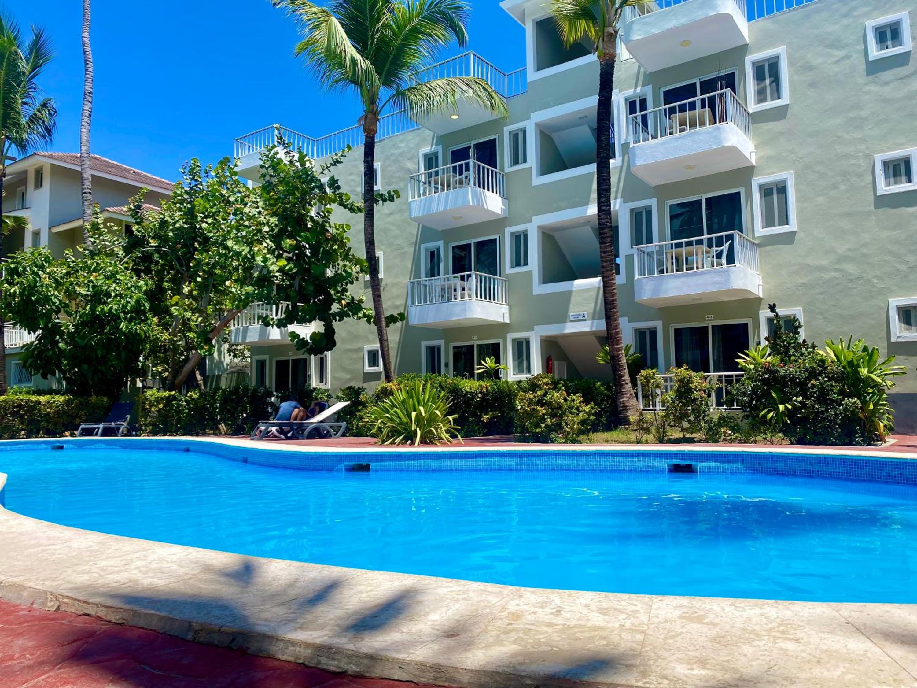 Hotel punta cana bavaro appartahotel beach club - Image 1