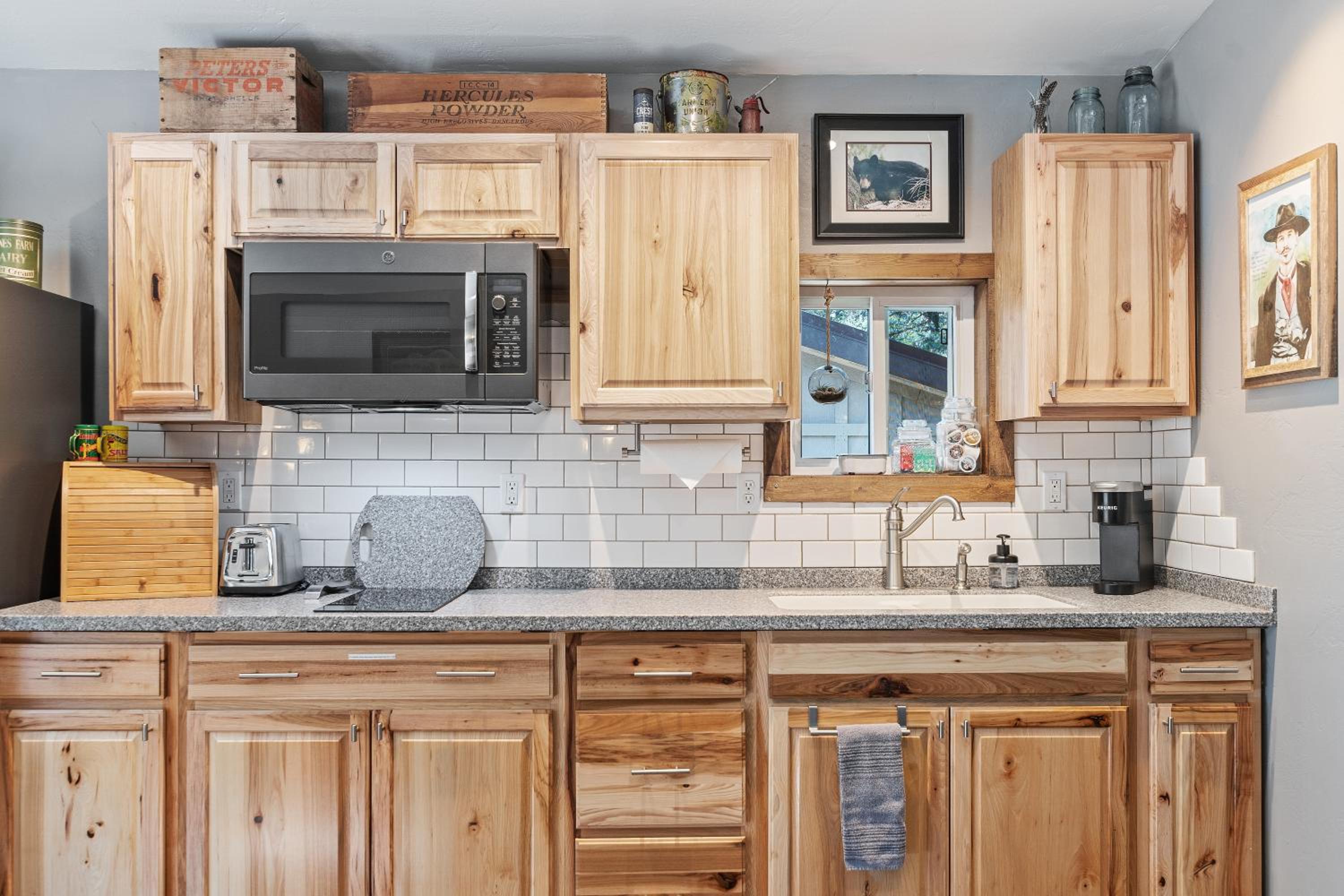 Fort Williamson Glacier Vacation Rentals