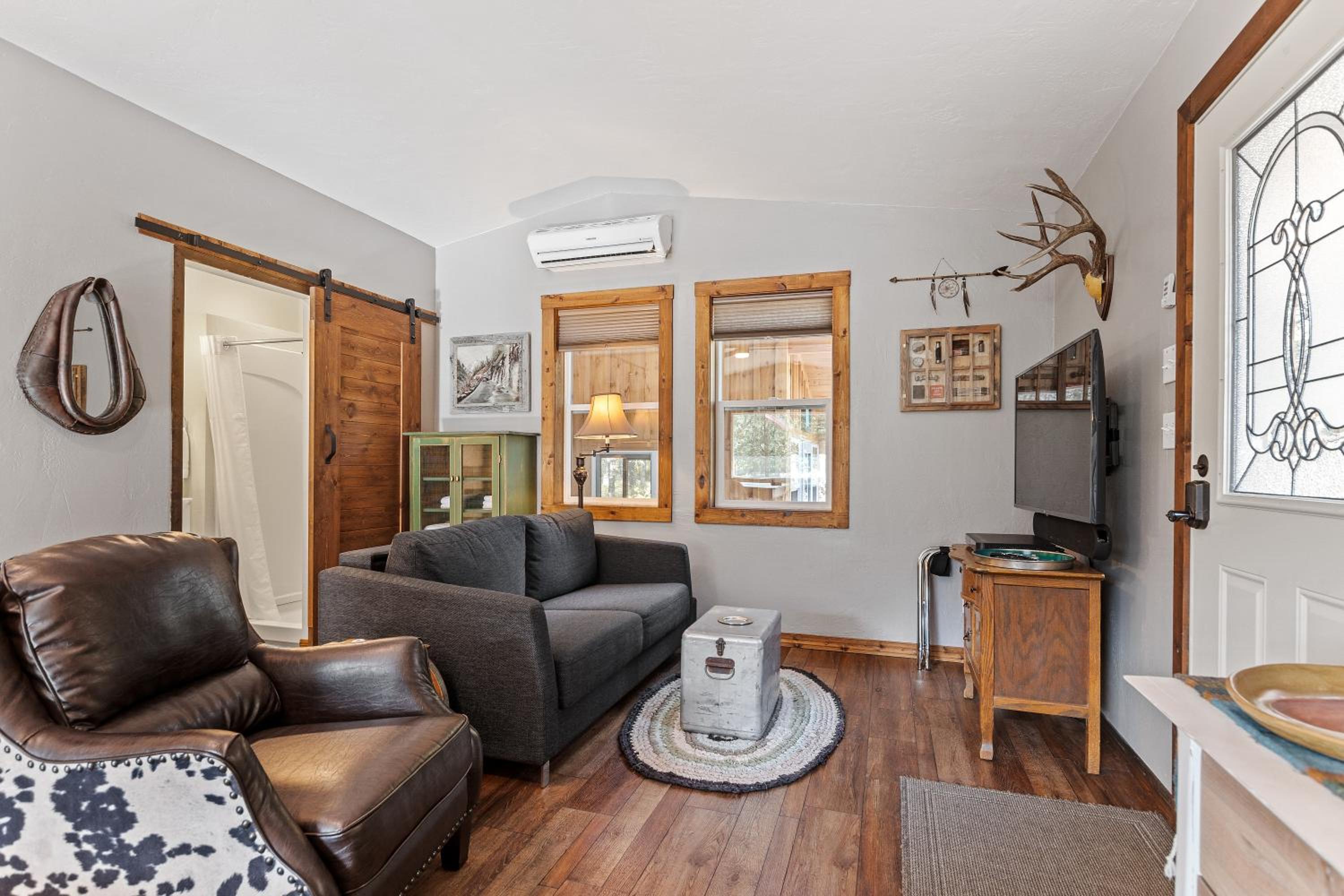 Fort Williamson Glacier Vacation Rentals